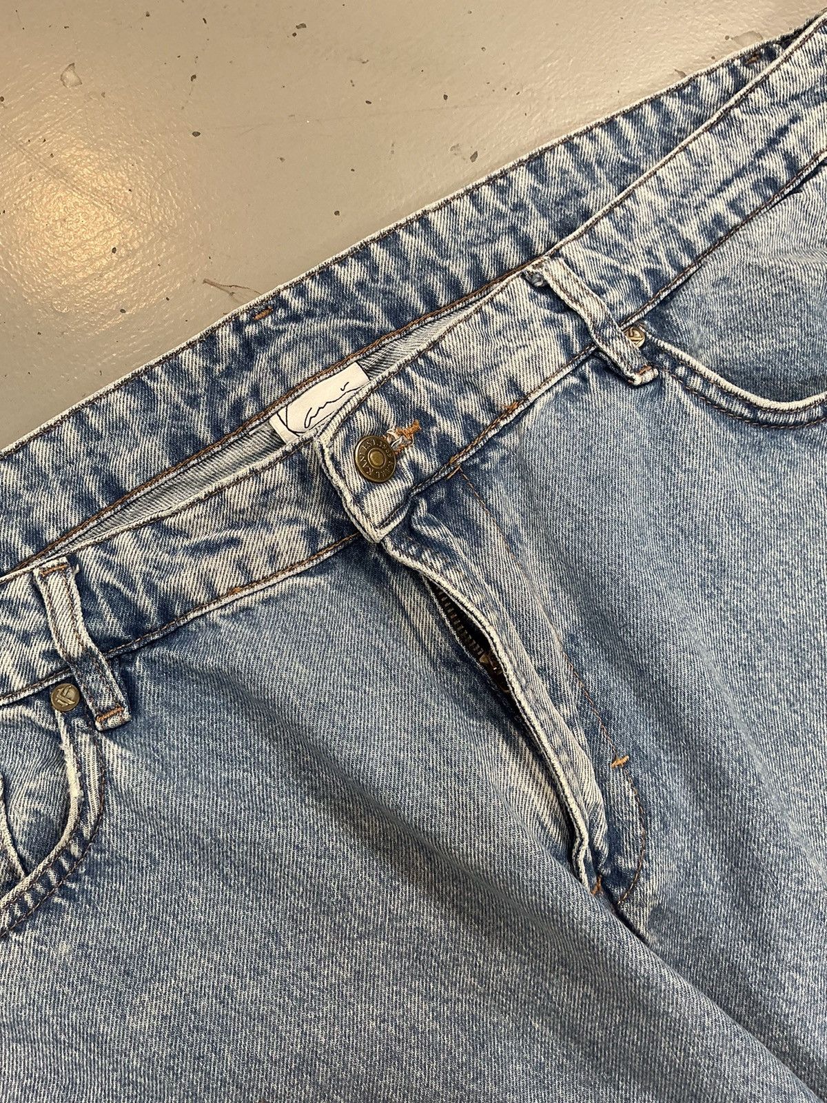 Karl Kani × Vintage Vintage Karl Kani SpellOut embroidered baggy fit denim Size US 42 / EU 58 - 7 Thumbnail