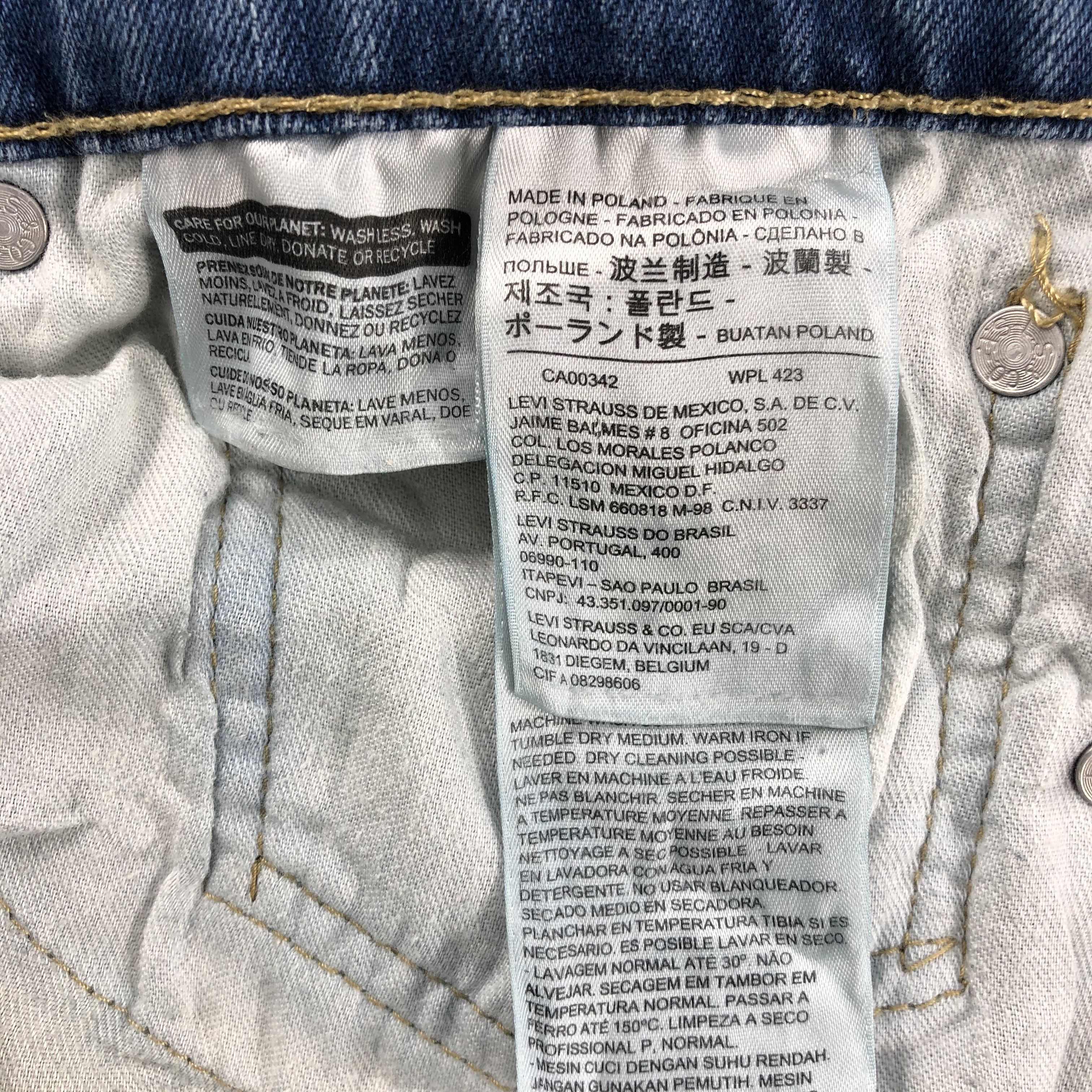 Levi's Vintage Blue Wash Levis 513 Jeans-J1718 Size US 35 - 11 Thumbnail