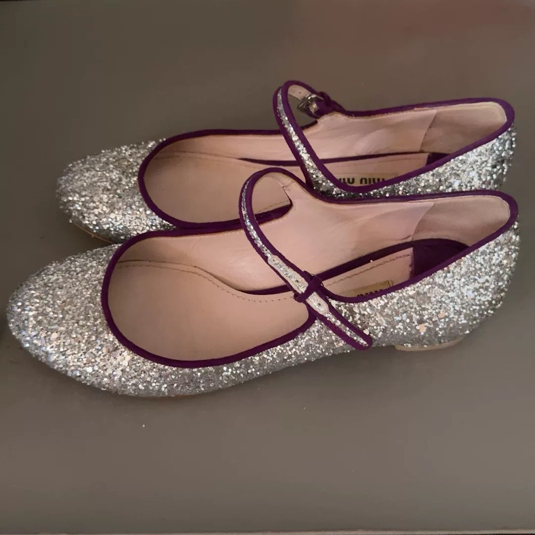 Japanese Brand Miu Miu Vintage Glitter Mary Jane Heels Size US 5 / IT 35 - 1 Thumbnail