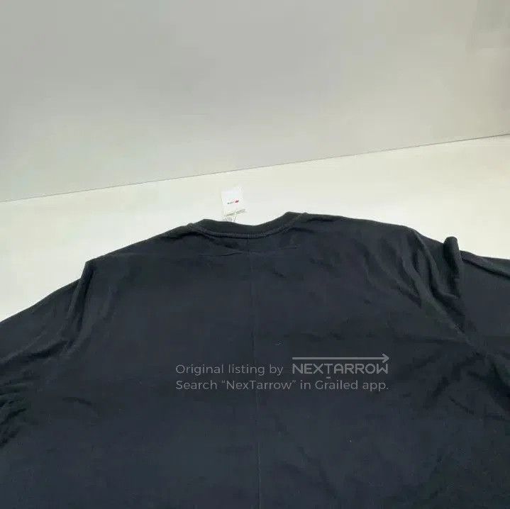 Givenchy Givenchy Letter Print Short-Sleeve T-Shirt. Size US M / EU 48-50 / 2 - 8 Thumbnail
