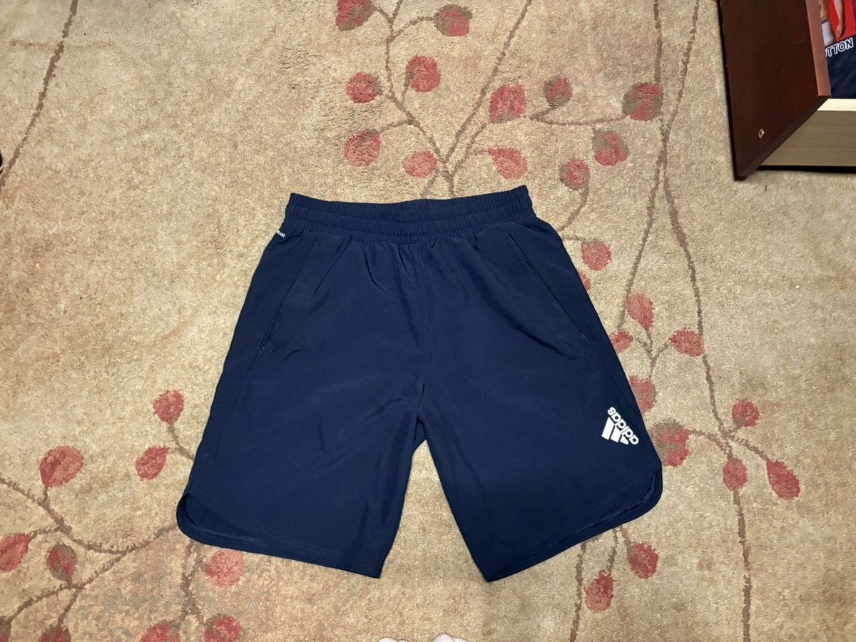 Adidas Adidas running shorts Size US 30 / EU 46 - 1 Thumbnail