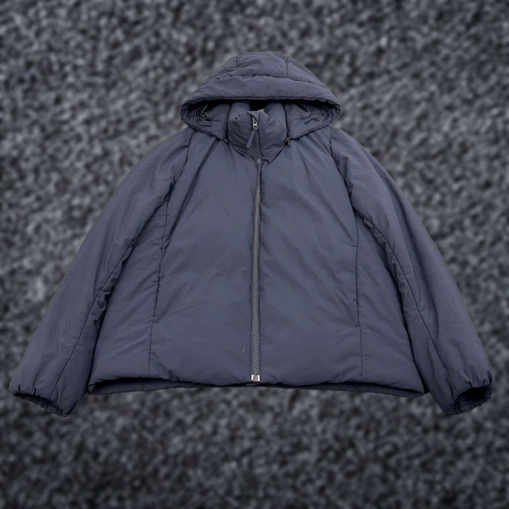 Uniqlo Uniqlo Puffer Jacket Mens M Navy Blue Down Fill Hooded Hybrid Winter Coat] Size US M / EU 48-50 / 2 - 1 Thumbnail