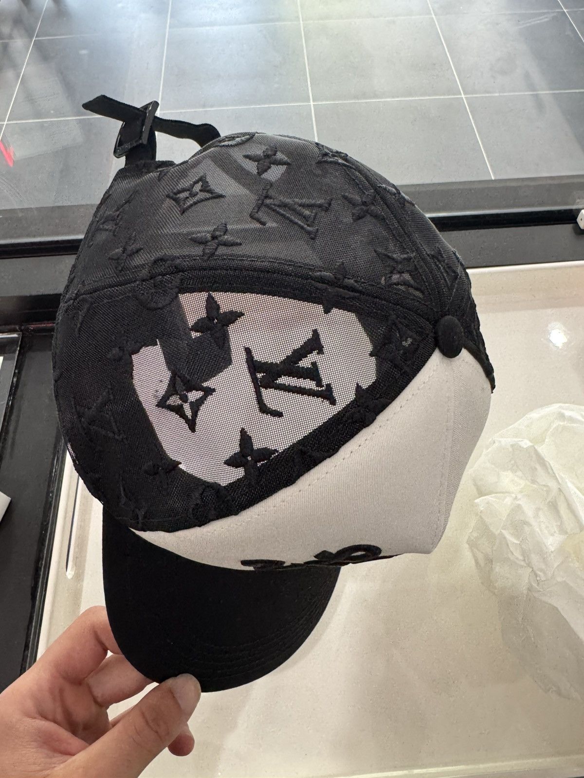 Louis Vuitton Louis vuitton monogram trucker hat Size ONE SIZE - 4 Thumbnail