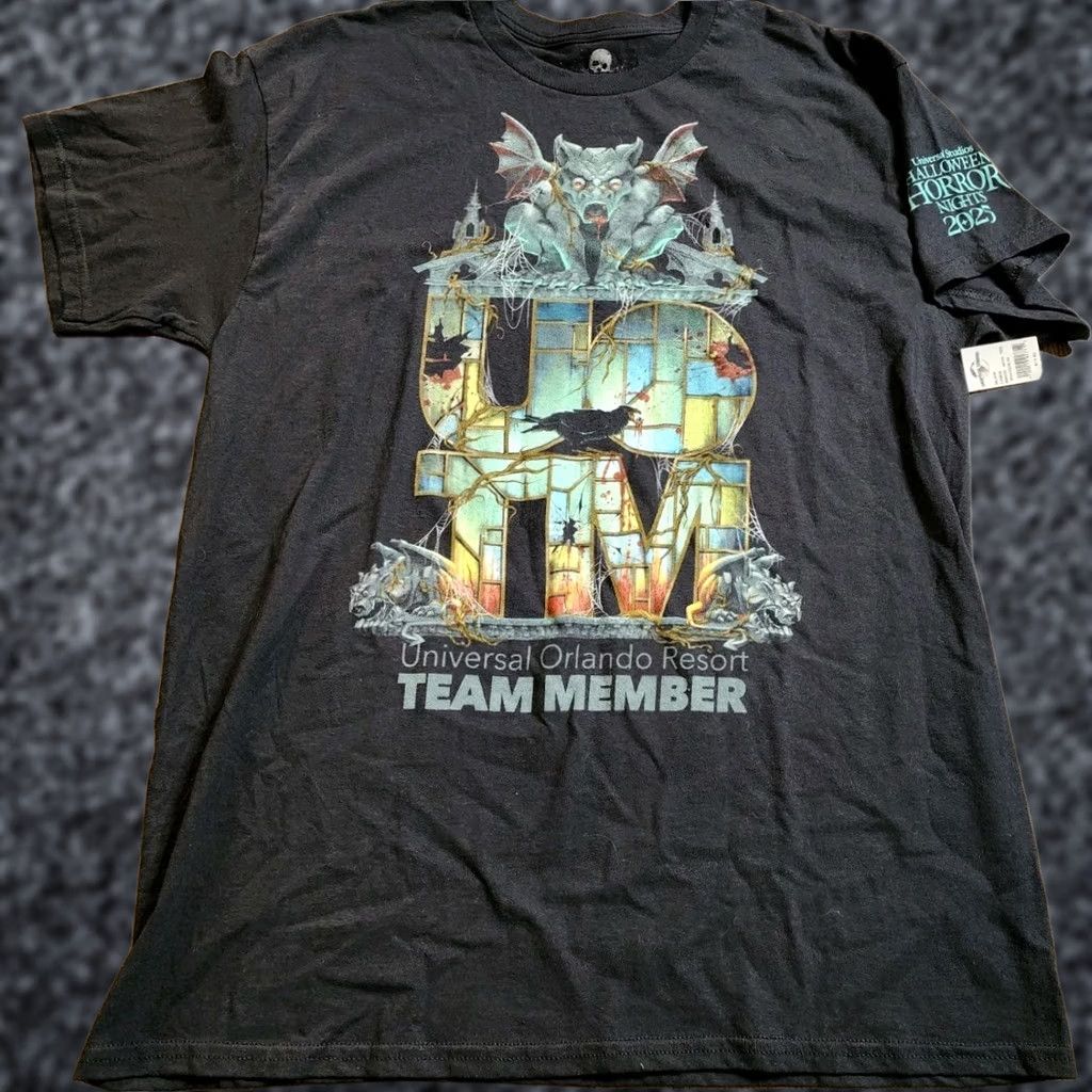 Vintage Universal Orlando Halloween Horror Nights 2025 HHN Team Member T Shirt Mens L Black Cotton Short Sleeve Crew Neck Skull Graphic Print Limited Edition Size US L / EU 52-54 / 3 - 1 Thumbnail