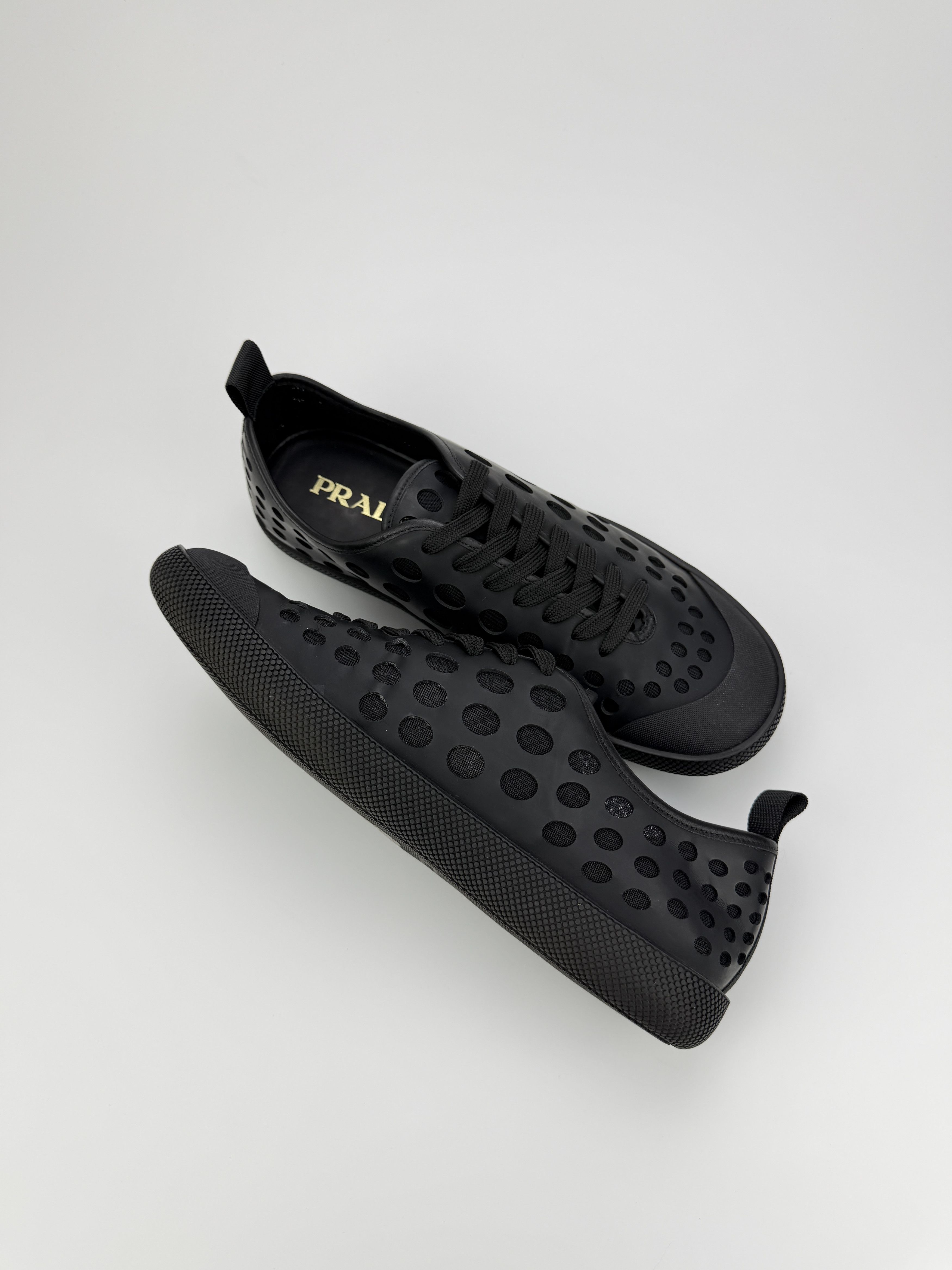 Prada Rare Prada Rubberized Leather Beach Sneakers Avant Garde Size US 10 / EU 43 - 7 Thumbnail