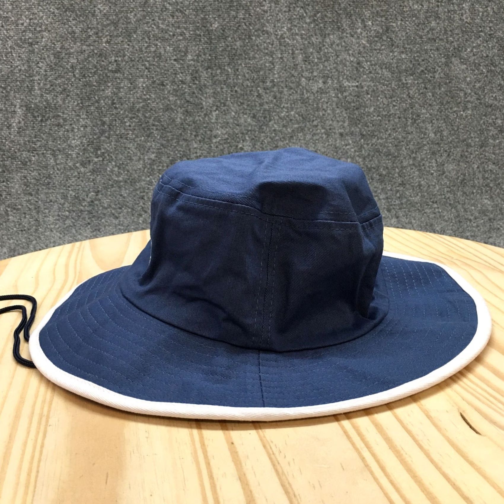 Vintage Minnesota Timberwolves Bucket Hat Mens Blue OS Fitted Wide Brim Embroidered Logo Size ONE SIZE - 5 Thumbnail