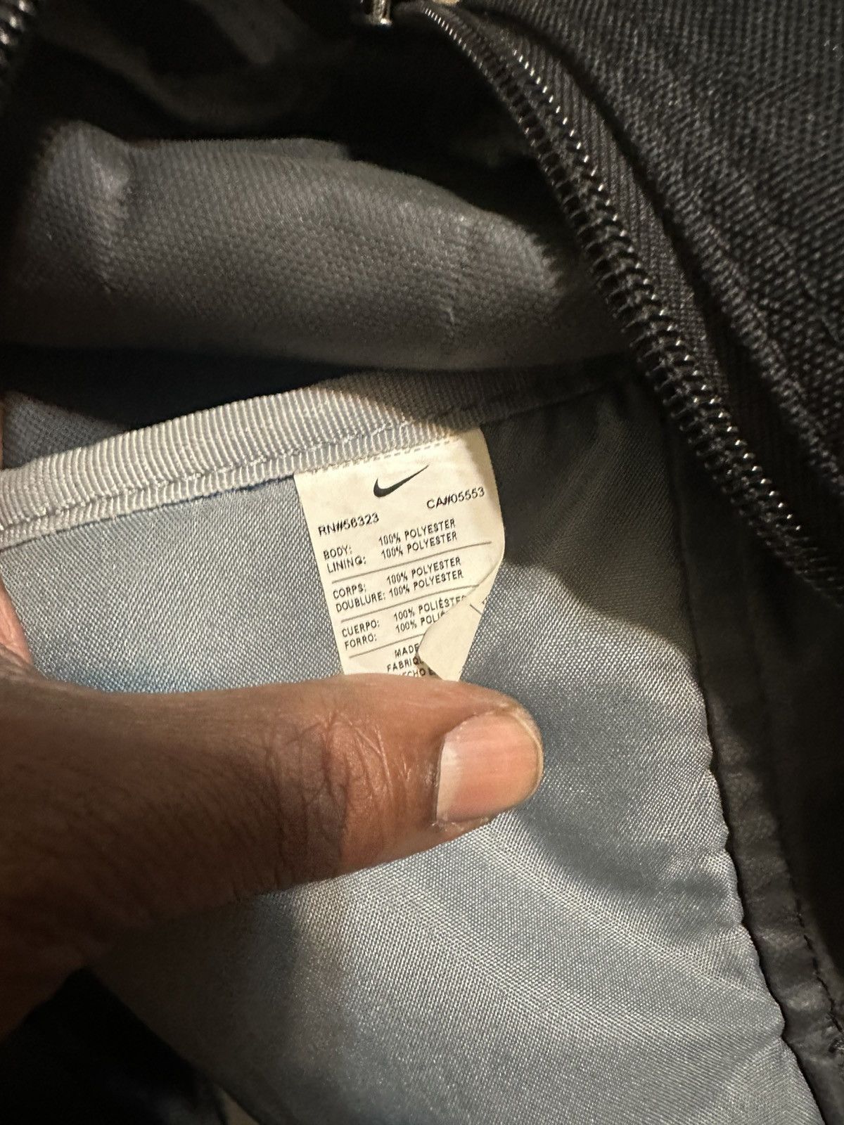 Nike Vintage Nike sportswear “triple black” duffel bag 00s Size ONE SIZE - 6 Thumbnail