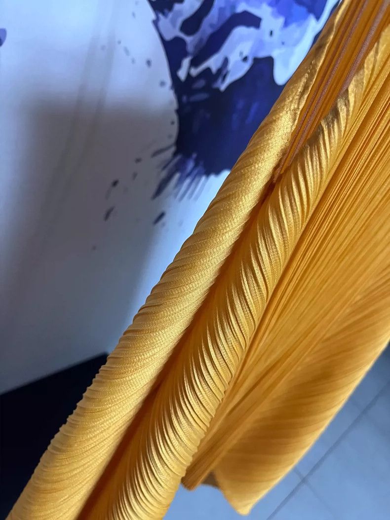 Issey Miyake Issey Miyake size:3 Yellow pleated vest Size S / US 4 / IT 40 - 3 Thumbnail