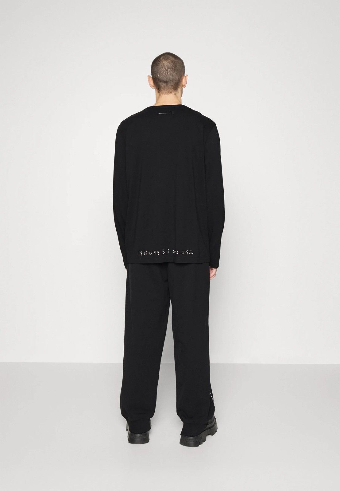 Maison Margiela !DS! SS22 Maison Margiela Studded Black Longsleeve T-Shirt Size US M / EU 48-50 / 2 - 6 Thumbnail