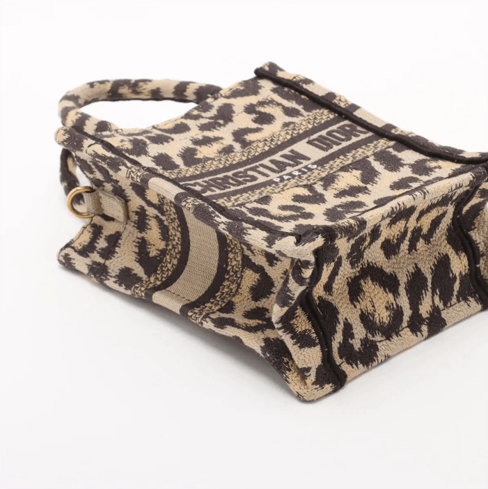 Dior Leopard Vertical Book Tote Canvas Two-Way Handbag Size ONE SIZE - 4 Thumbnail