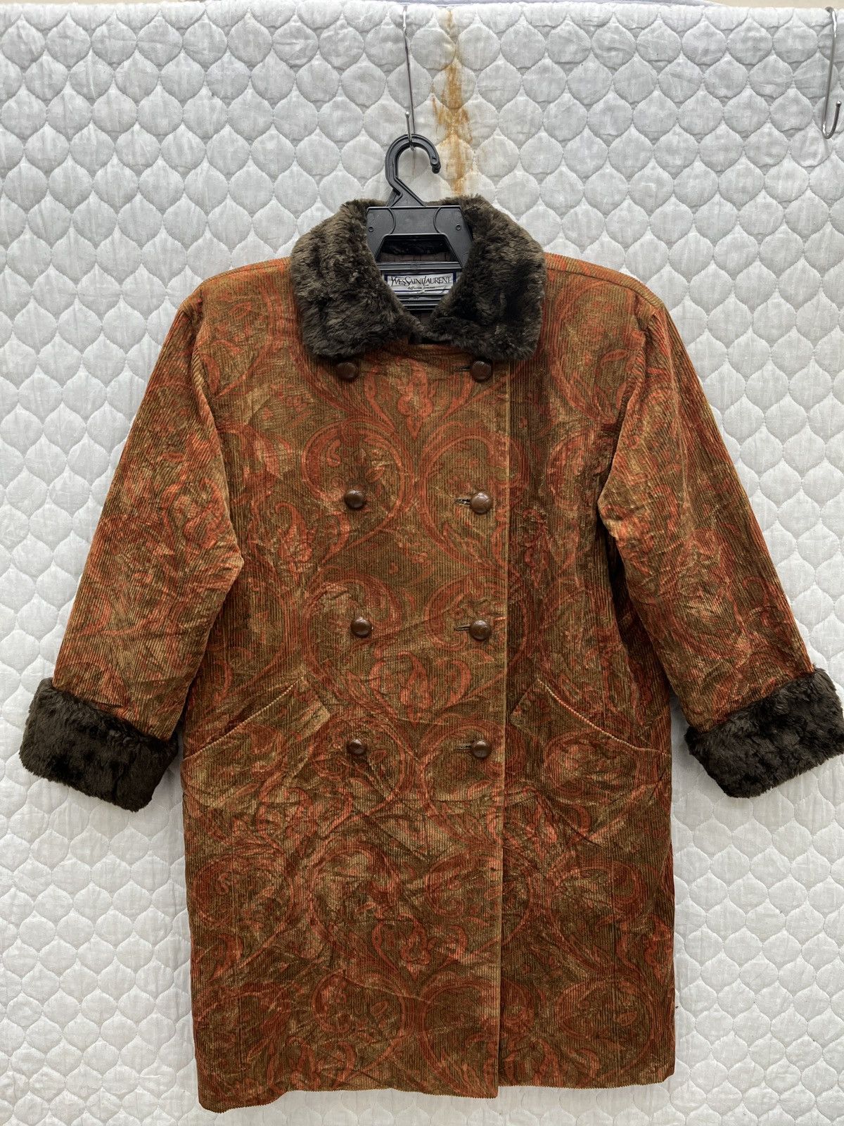 Yves Saint Laurent 🔥🔥🔥STEALS VINTAGE YVES SAINT LAURENT CORDUROY PAISLEY COAT Size M / US 6-8 / IT 42-44 - 1 Thumbnail