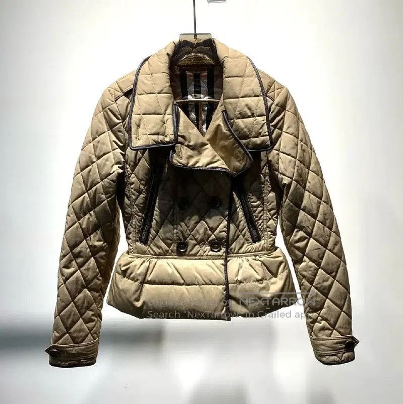 Burberry Burberry Quilted Cotton Jacket in Khaki. Size XS / US 0-2 / IT 36-38 - 1 Thumbnail