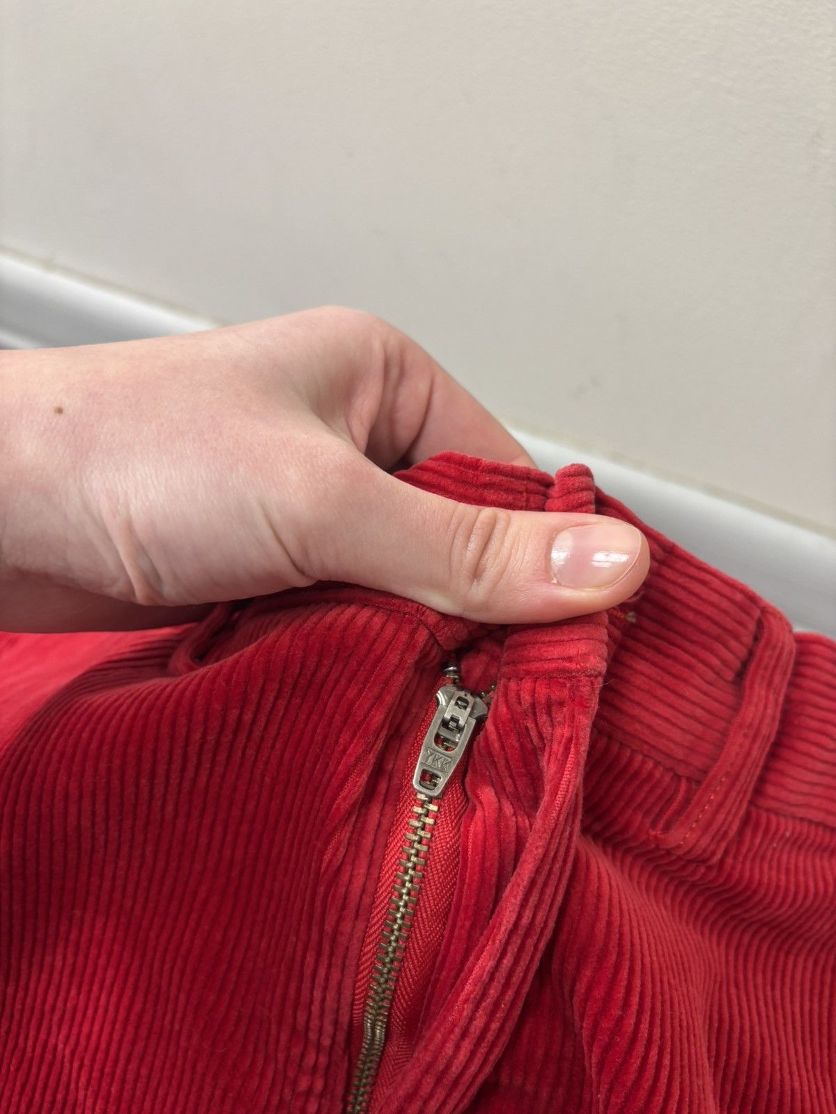 Polo Ralph Lauren Vintage Polo Ralph Lauren Men’s Red Corduroy Preppy Pants Size US 32 / EU 48 - 8 Thumbnail