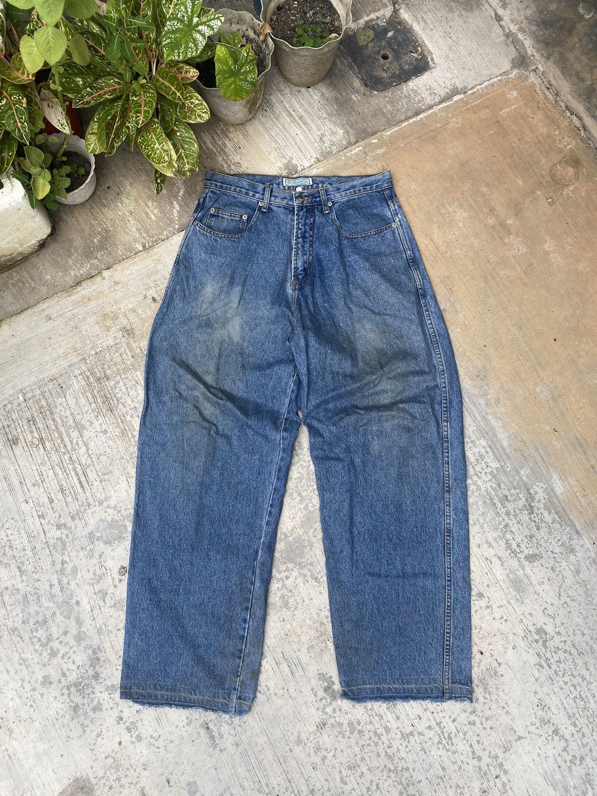 image of Distressed Denim x Guess Vintage Guess By Goerge Marciano Baggy in Blue, Men's (Size 31)