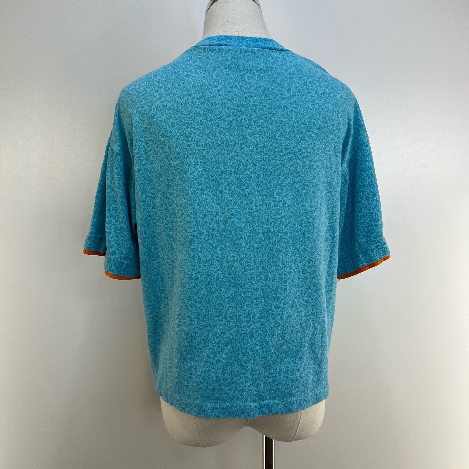 Vintage Vintage 90s Gitano Crop Graphic Tee Blue Sports Science Size L / US 10 / IT 46 - 9 Thumbnail