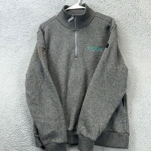 The North Face The North Face Pullover Sweatshirt Mens Large Fleece Lined Quarter Zip Gray Solid Zipper Breathing Polyester Walking Size US L / EU 52-54 / 3 - 3 Thumbnail