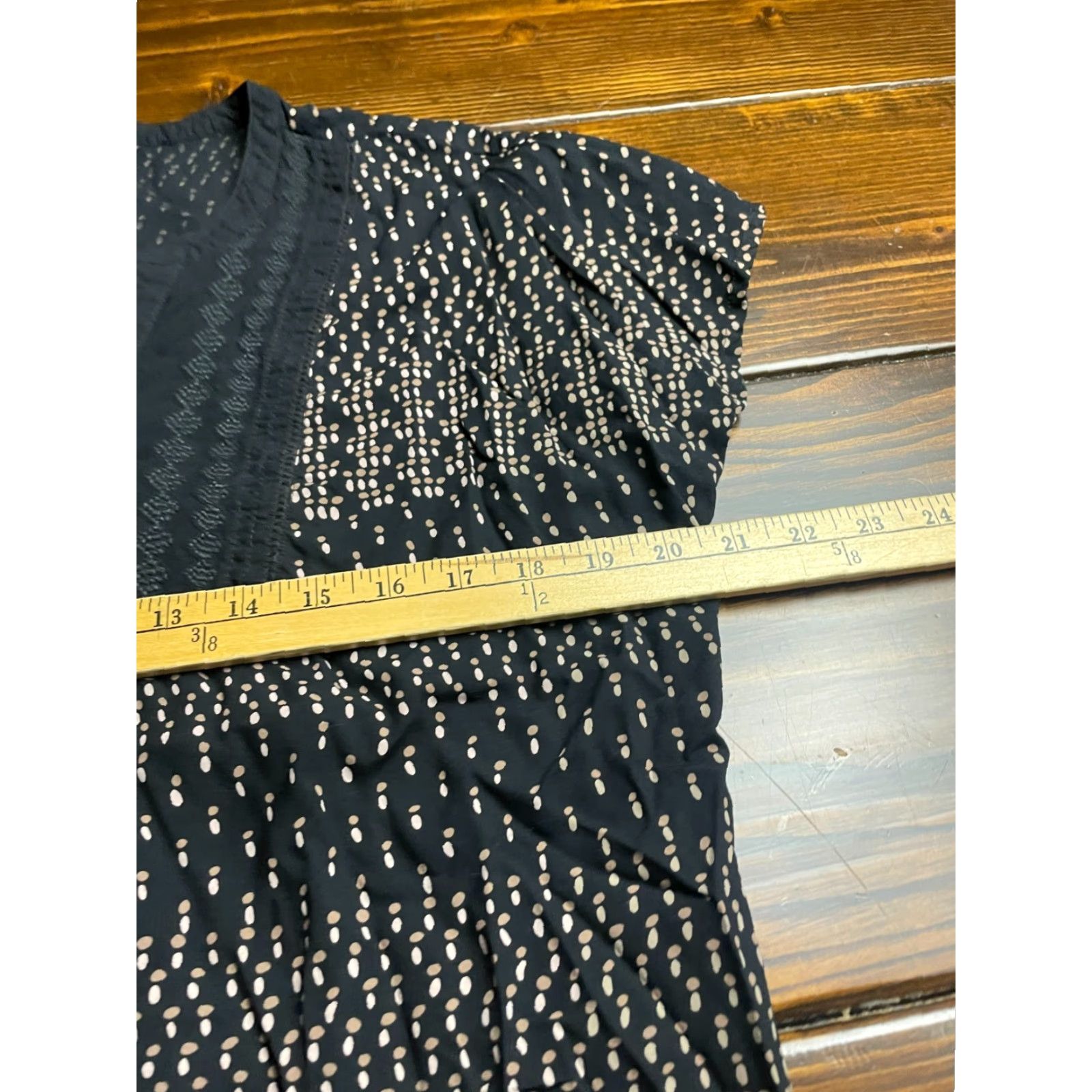 Tommy Hilfiger Tommy Hilfiger Shirt Women's Large Black Brown Embroidered Casual T-Shirt Size L / US 10 / IT 46 - 4 Thumbnail