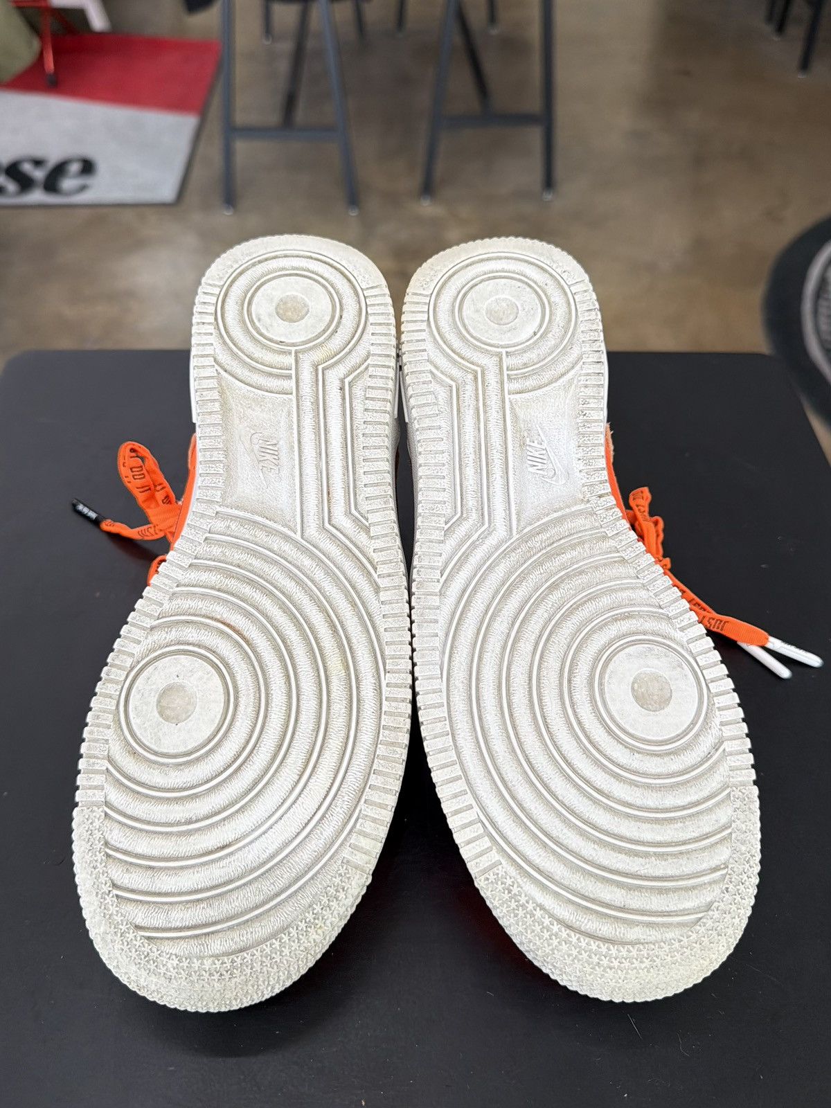 Nike Nike Air Force 1 Low Just Do It Pack Orange Size 5Y (2018) Size US 5 / EU 37 - 9 Thumbnail