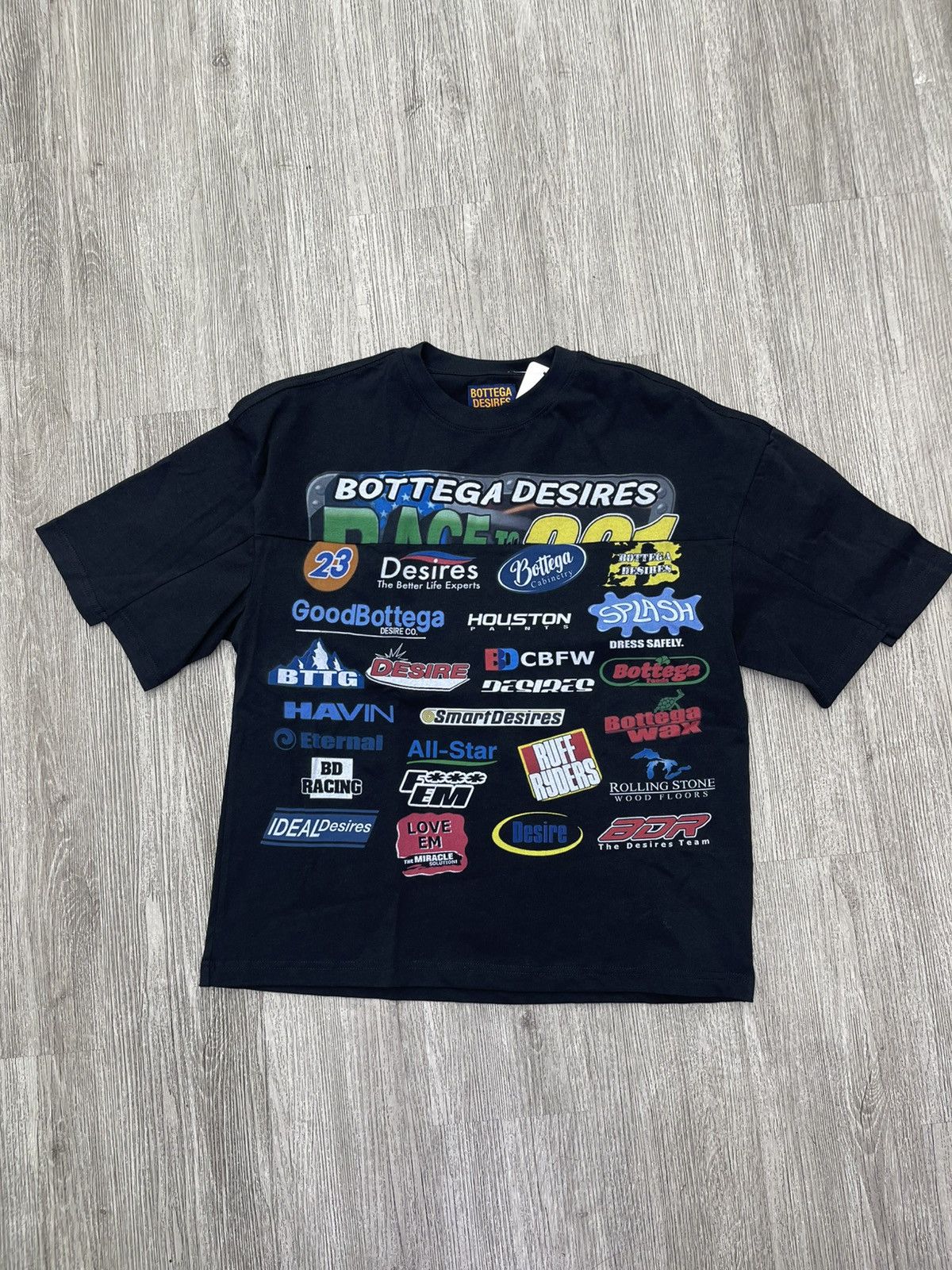 Bottega Desires Tee Bottega desires (black) Size US S / EU 44-46 / 1 - 1 Thumbnail