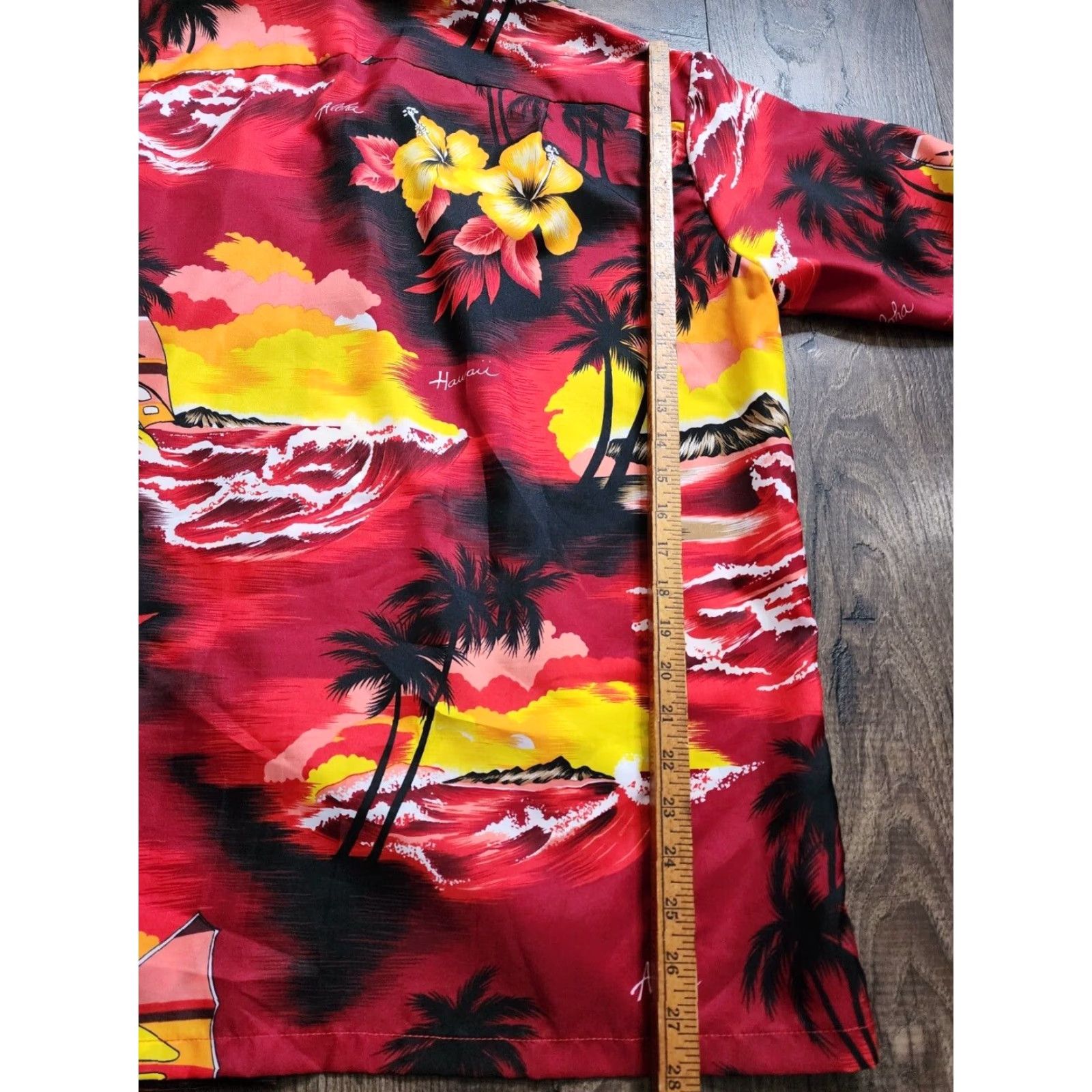 Vintage Vintage Kalena Fashions Hawaii Hawaiian Shirt Red Floral Waves Sun XL Mens Size US XL / EU 56 / 4 - 2 Thumbnail