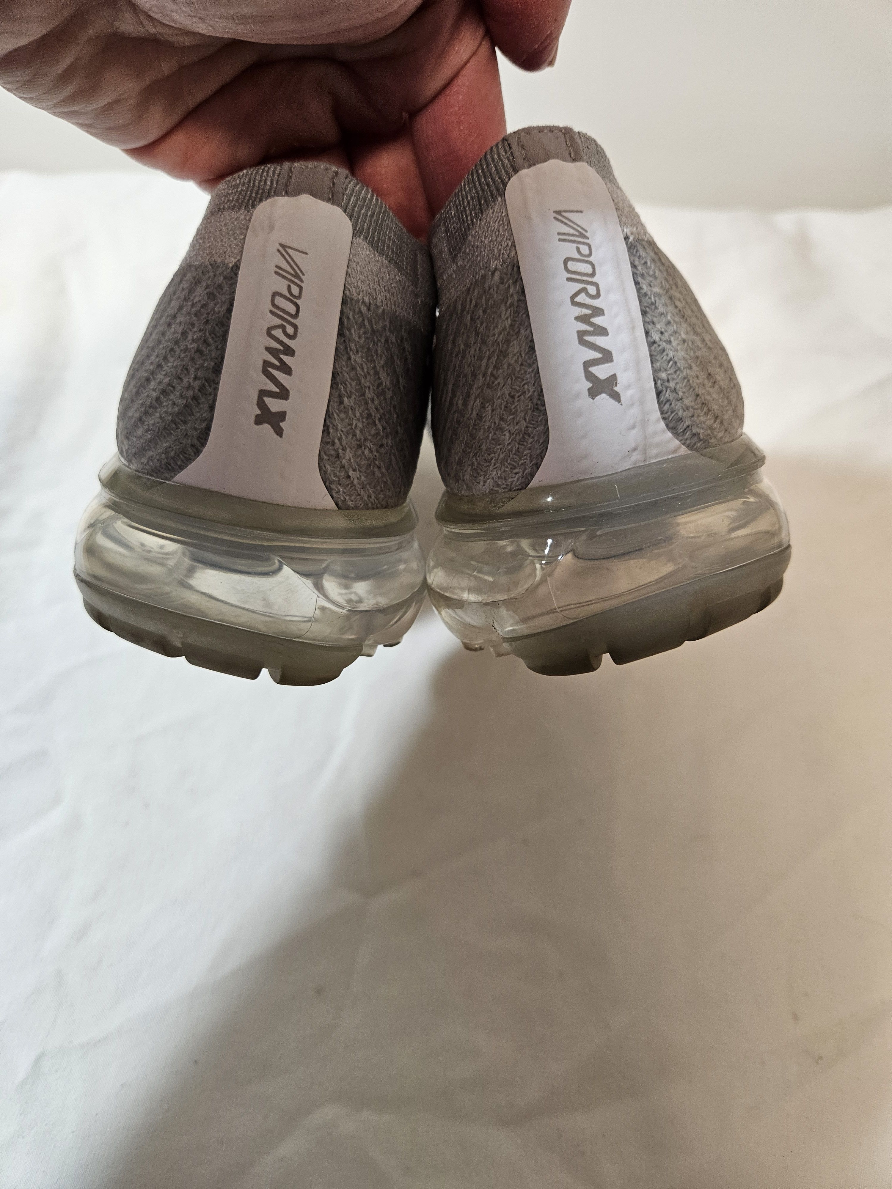 Nike 2017 Nike Air VaporMax Pure Platinum shoes Size US 5 / IT 35 - 6 Thumbnail
