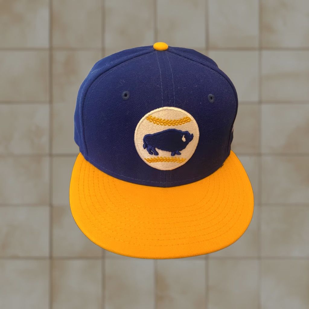New Era VINTAGE Buffalo Bisons New Era 59FIFTY Hat Red 7 1/8 Men Mens Sabres Alt Rare Shirt Cap Size ONE SIZE - 1 Thumbnail