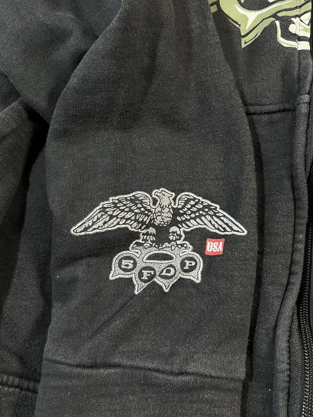 Other Five Finger Death Punch Zip Hoodie Size US M / EU 48-50 / 2 - 11 Thumbnail