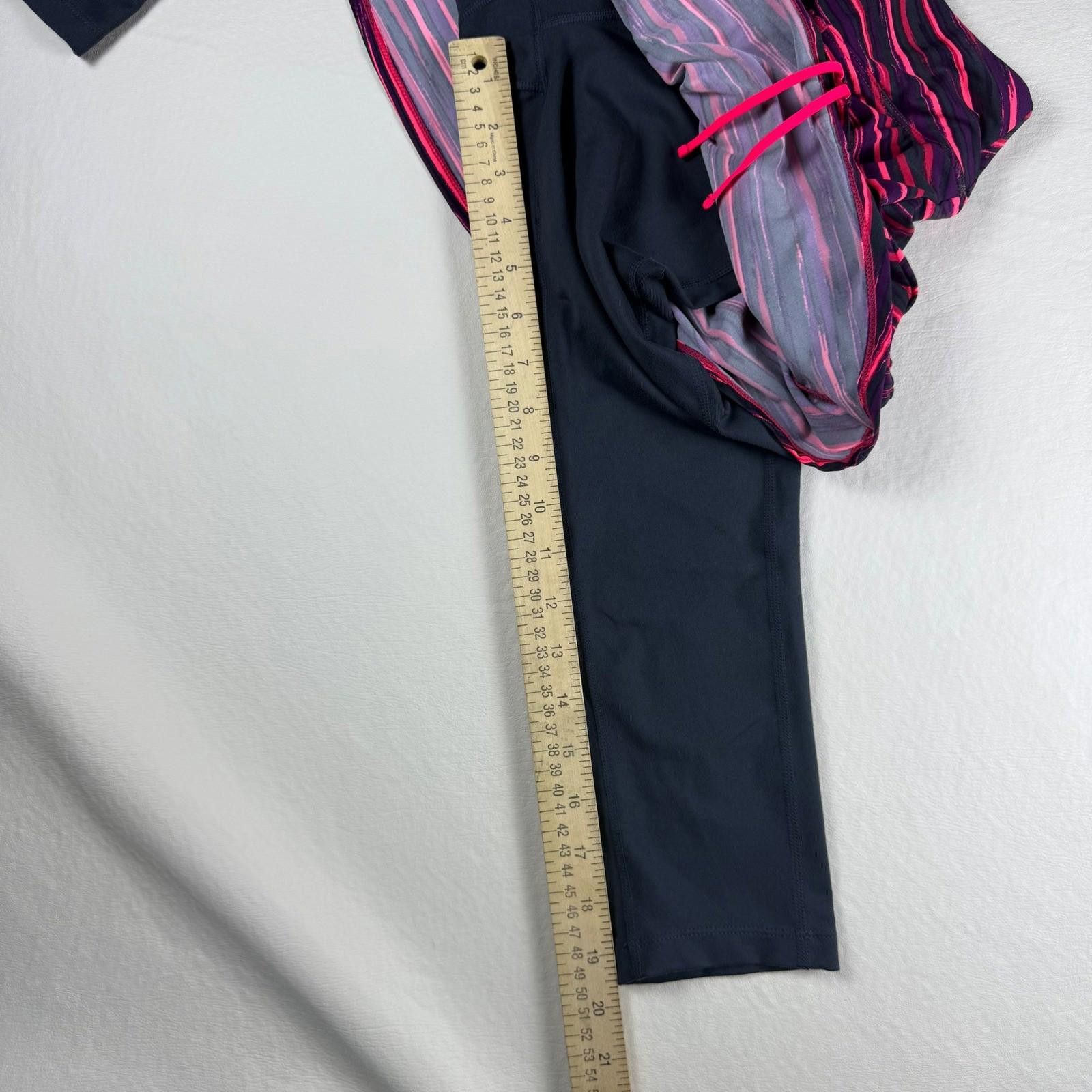Other Athleta Skapri Skirted Leggings XS Pink Purple Stripe Capri Size 26" / US 2 / IT 38 - 9 Thumbnail
