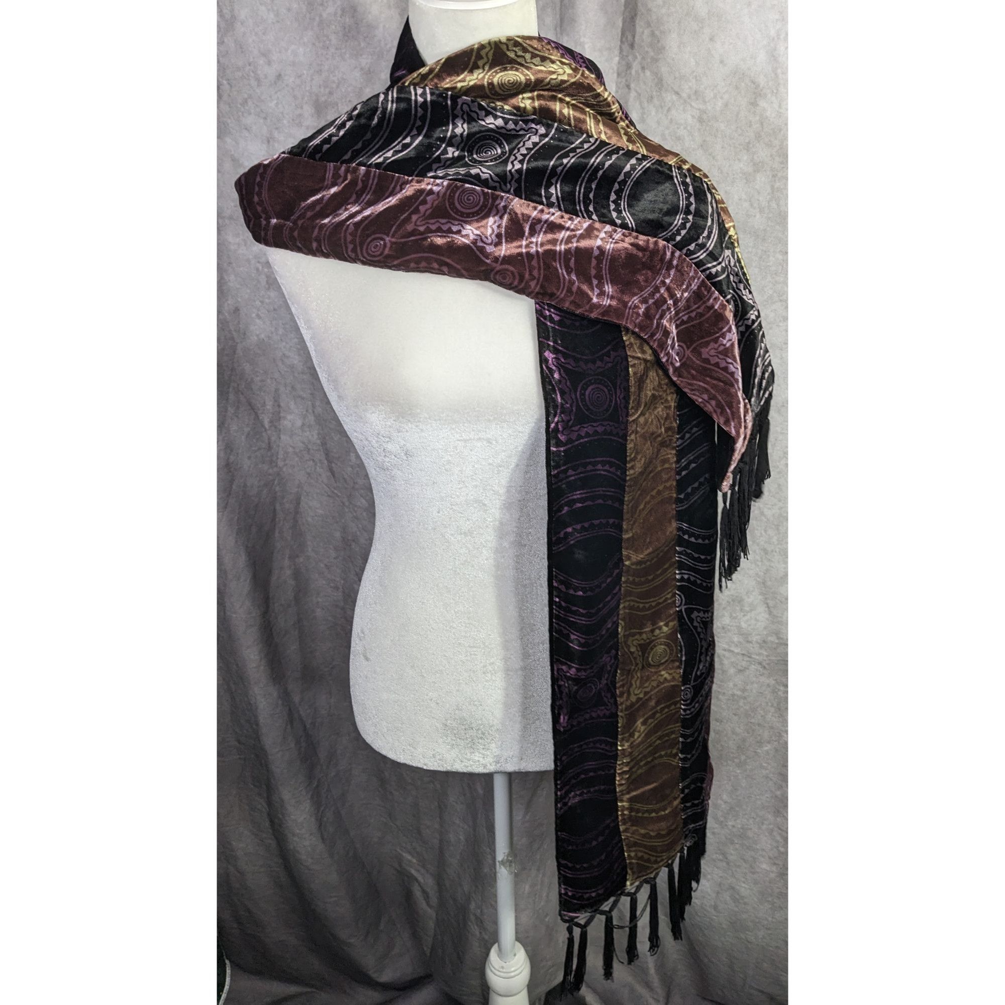Other Michele Ratte Handmade Velvet Scarf With Fringe Multicolor Size ONE SIZE - 11 Thumbnail