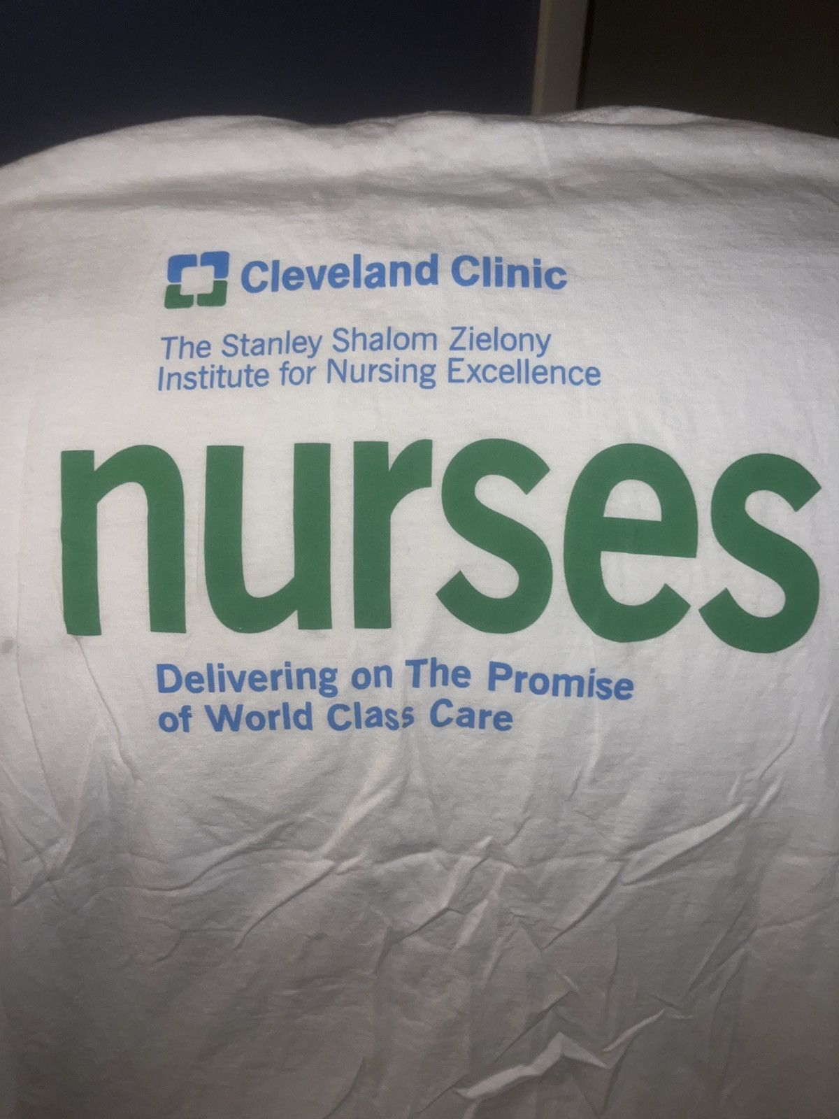 Gildan Gildan Ultra Cotton Cleveland Clinic Nurses Tee Size US XL / EU 56 / 4 - 7 Thumbnail