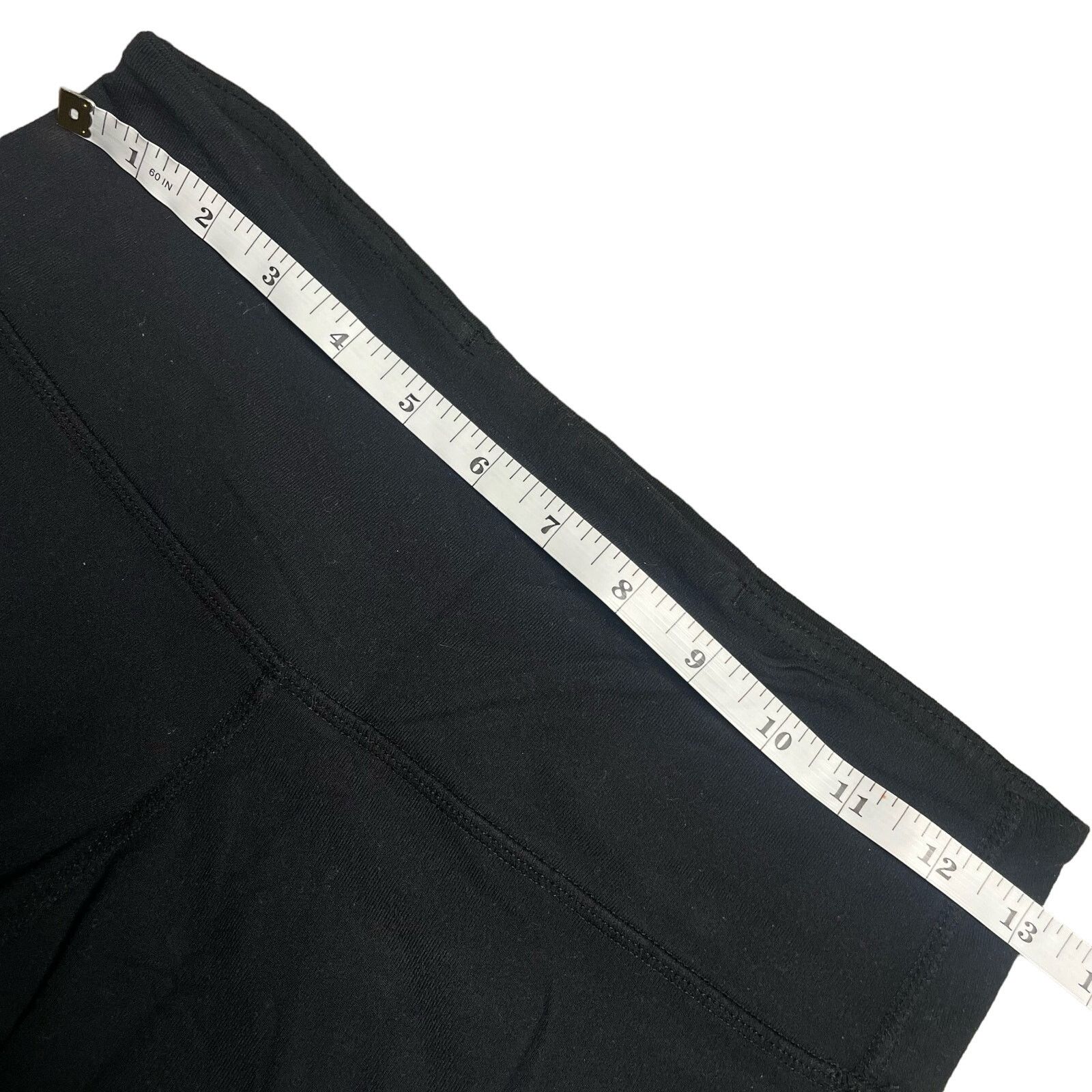 Lululemon Lululemon Black Leggings Size 27" / US 4 / IT 40 - 6 Thumbnail