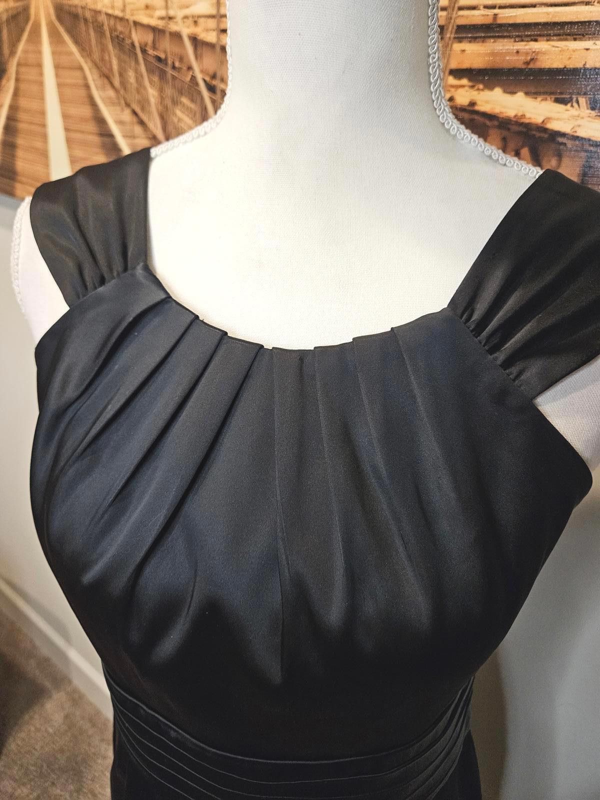 Calvin Klein Calvin Klein Black Satin Dress with Pleated Detail Size S / US 4 / IT 40 - 4 Thumbnail
