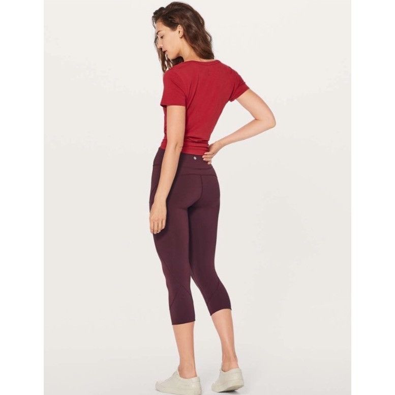 Lululemon Lululemon In Movement Crop *Everlux 19" Size 10Garnet Size 32" / US 10 / IT 46 - 6 Thumbnail