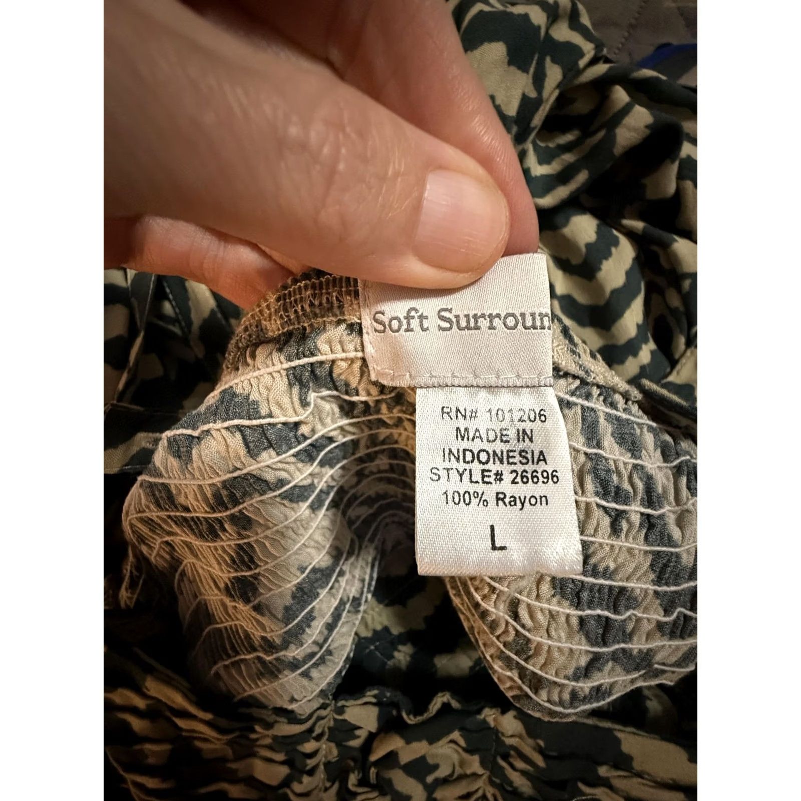 Soft Surroundings Soft Surroundings Dress Womens Large Green Animal Print Smocked Maxi Sundress Size L / US 10 / IT 46 - 4 Thumbnail