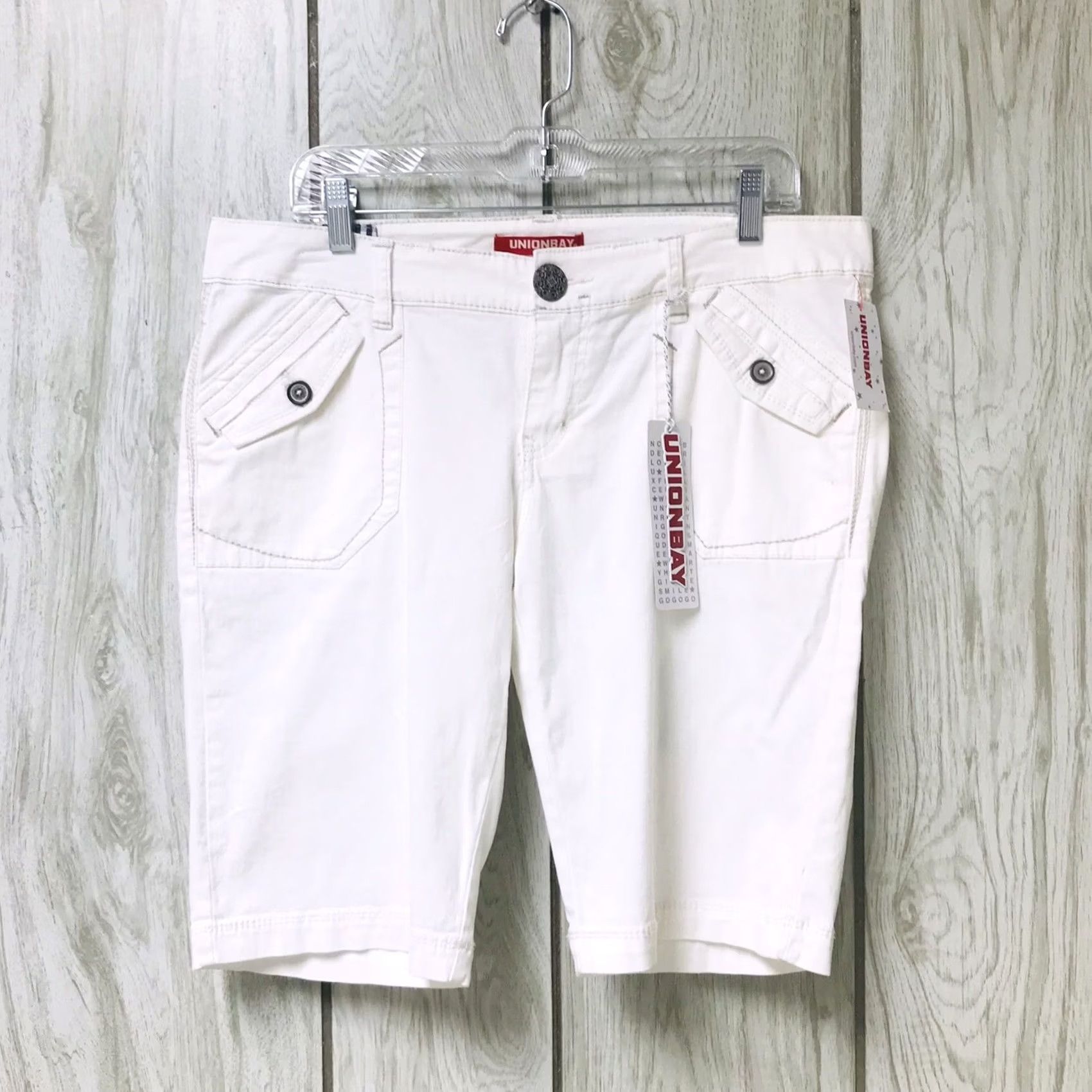 Vintage Unionbay Women Shorts White Opal Summer Stretch 13 Regular Pockets Zipper Button Cotton Spandex Casual, Travel Womens Size 34" / US 12 / IT 48 - 2 Thumbnail