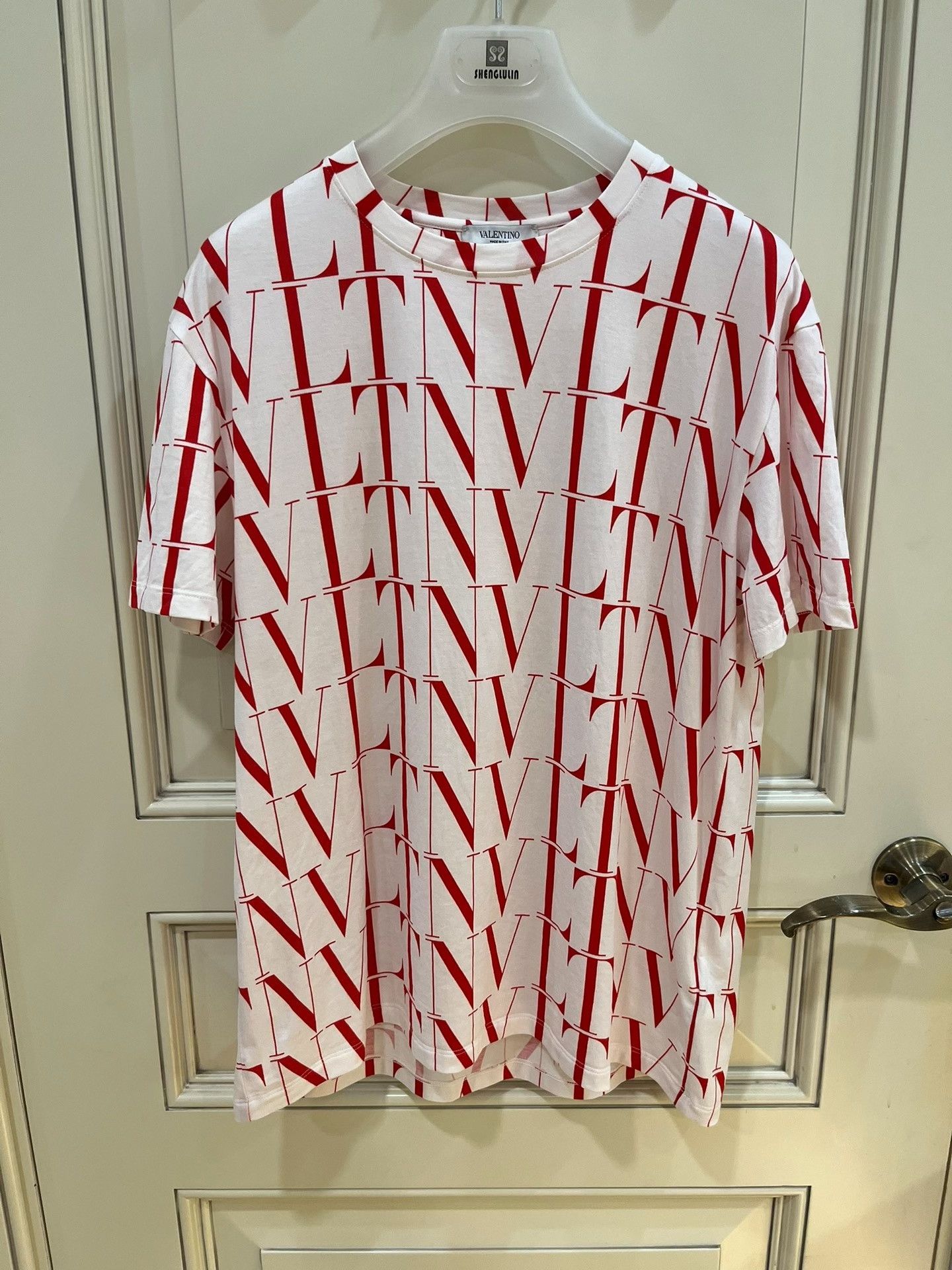 Valentino Valentino Red VLTN Printed T-shirt Size US M / EU 48-50 / 2 - 1 Thumbnail