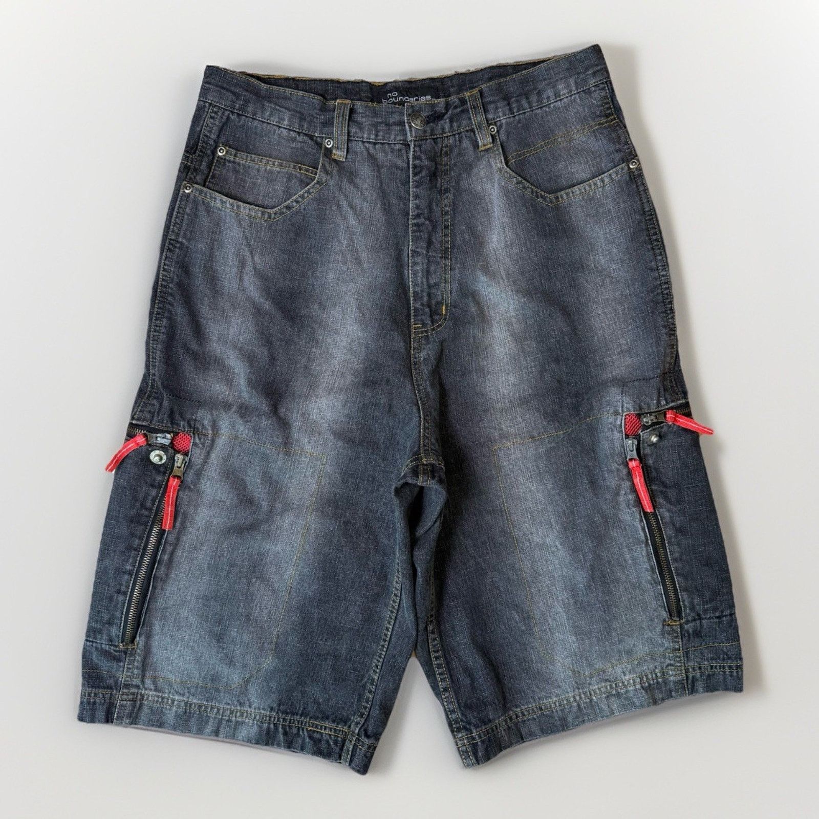 Other Vintage No Boundaries Shorts 31 Black Y2K Baggy Cargo Denim Size US 31 - 1 Thumbnail