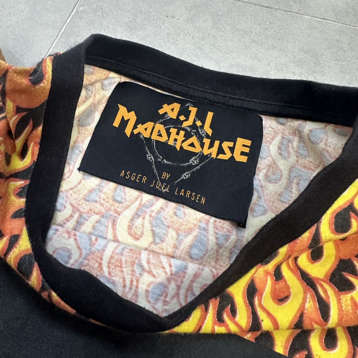 Asger Juel Larsen A.J.L Madhouse “Rumble in the Madhouse" Flame Print Set Size US 32 / EU 48 - 8 Thumbnail