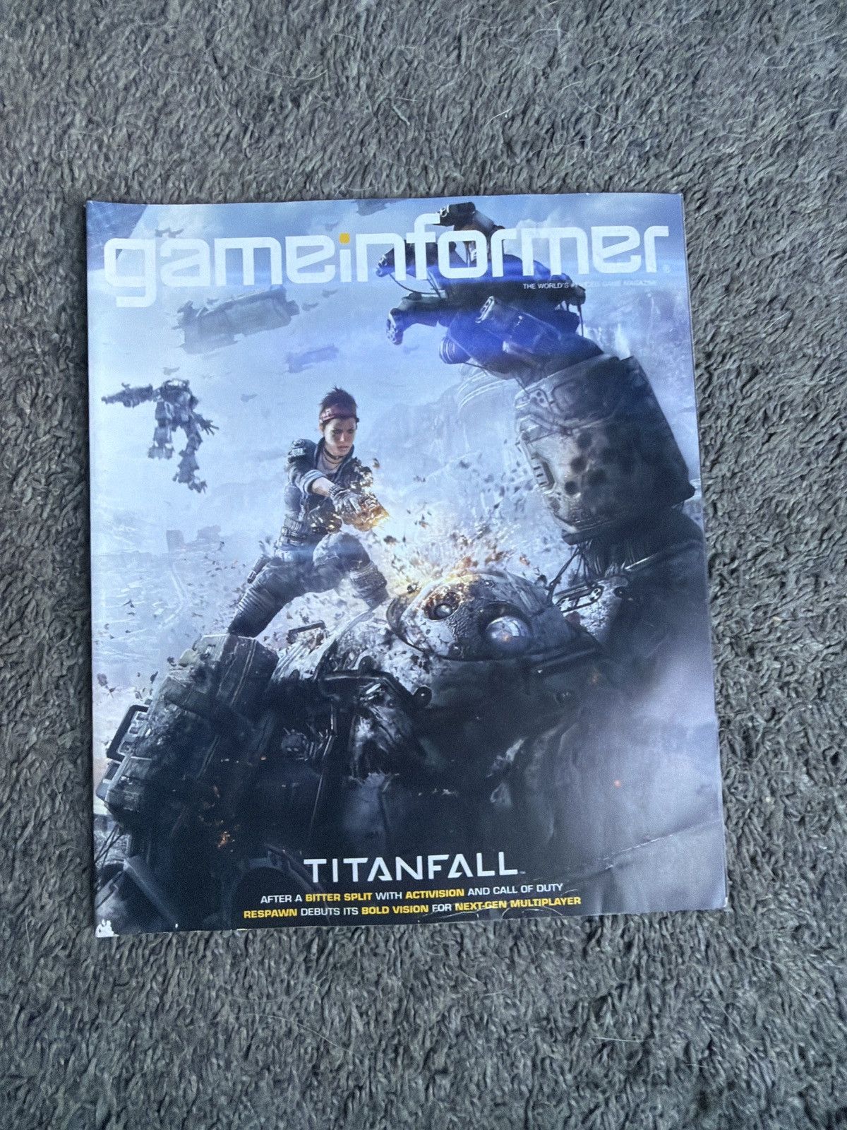 Hypebeast 2013 Game Informer Volume XXIII Number 07 Issue 243 Size ONE SIZE - 1 Thumbnail