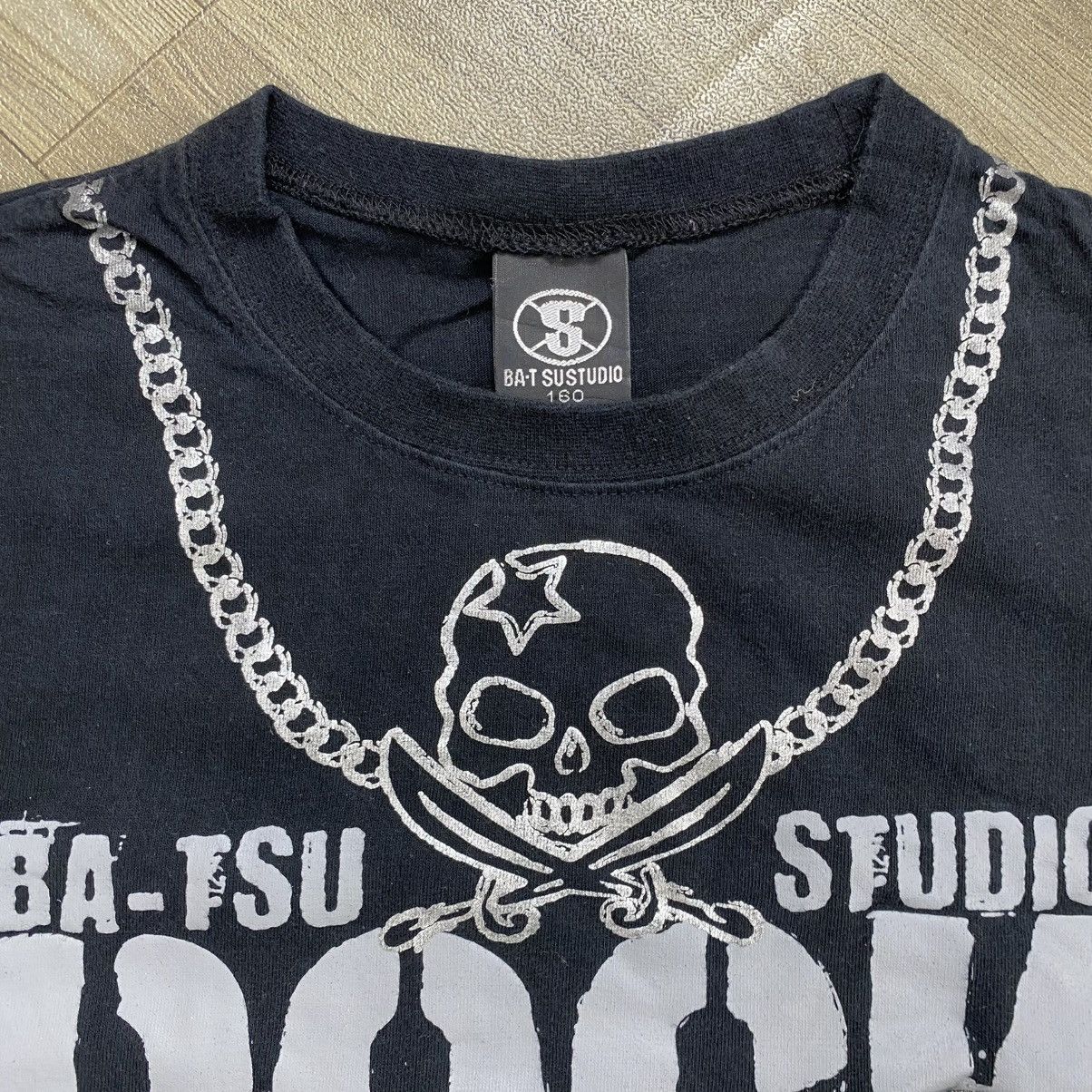 Beauty Beast 2000s Rockstar Batsu Ifsix Skulls Cross Gothic Lgb Style Tee Size US S / EU 44-46 / 1 - 5 Thumbnail