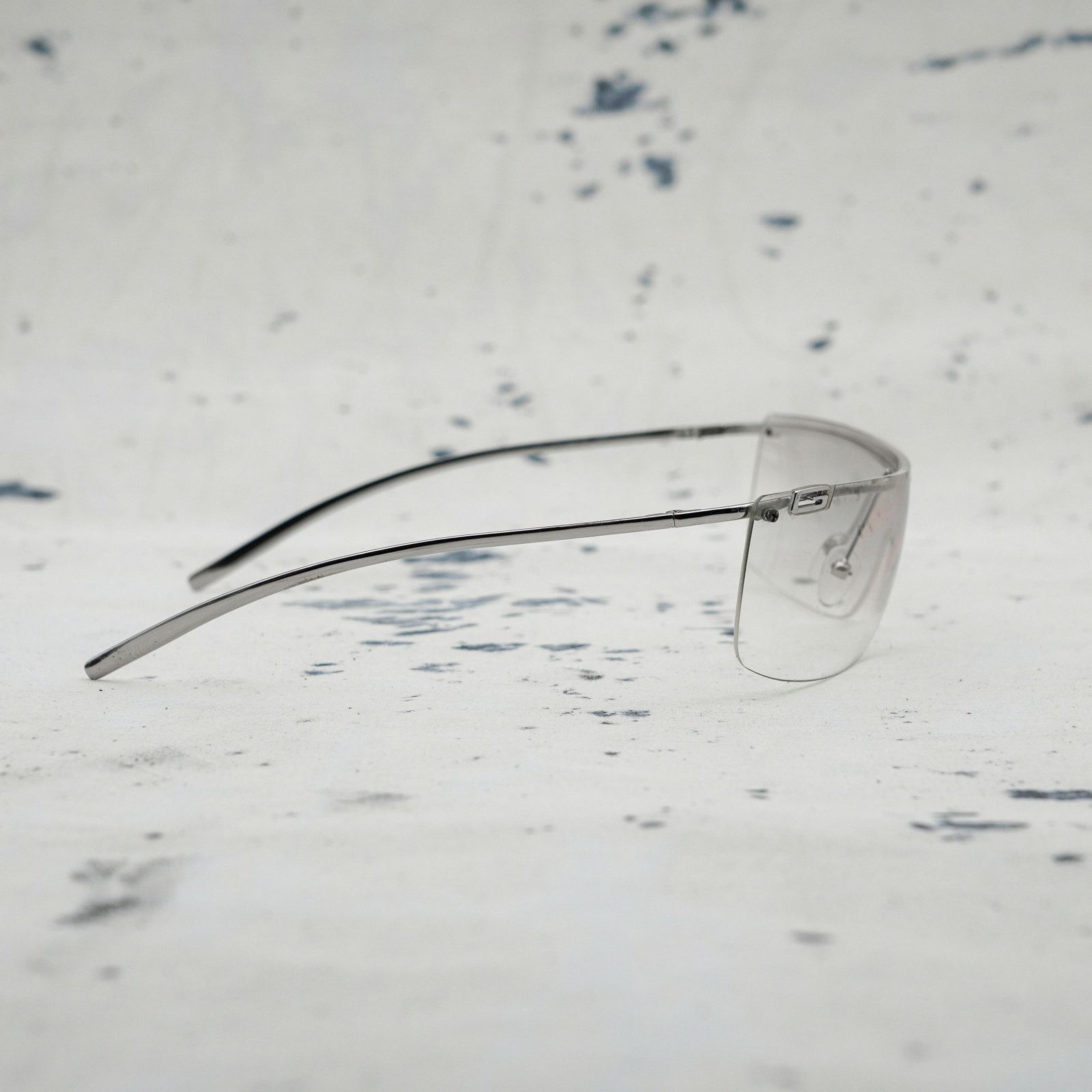 Gucci Gucci gg 1719 gradient clear wrap shield logo sunglasses Size ONE SIZE - 3 Thumbnail