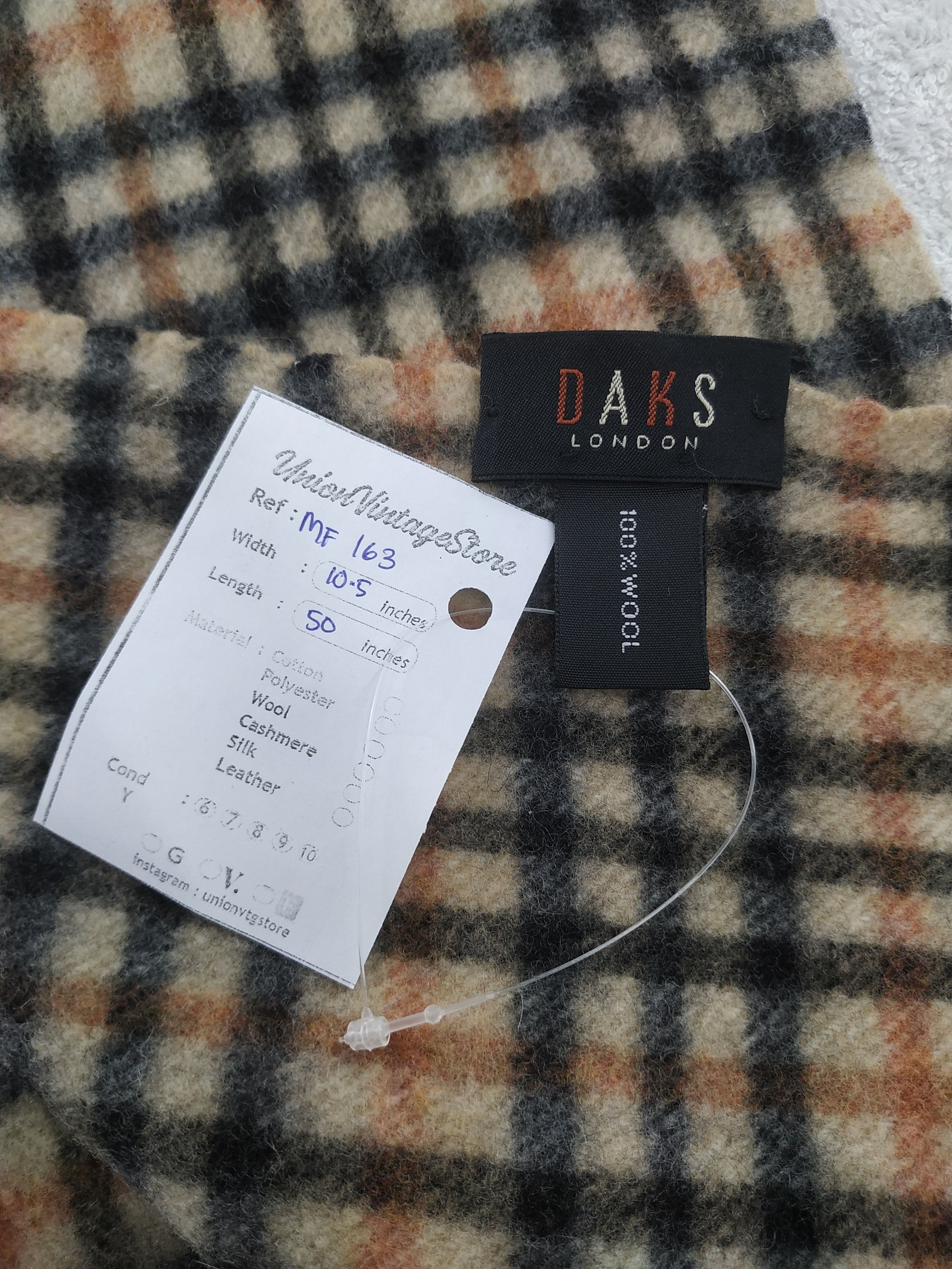 DAKS Vintage Daks Scarf/Muffler/Neckwear MF163 Size ONE SIZE - 5 Thumbnail