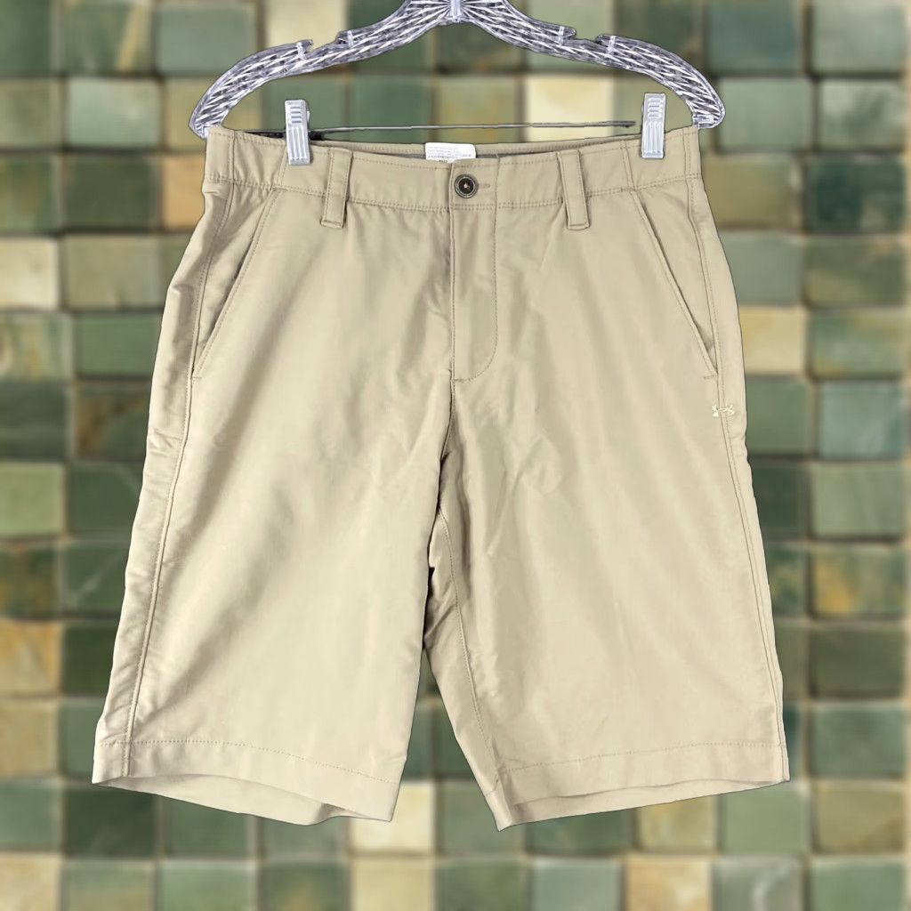Under Armour Under Armour Short Chino Men 30 Brown Regular Size Men's Chino Shorts 30 Brown Under Armour Size US 30 / EU 46 - 1 Thumbnail