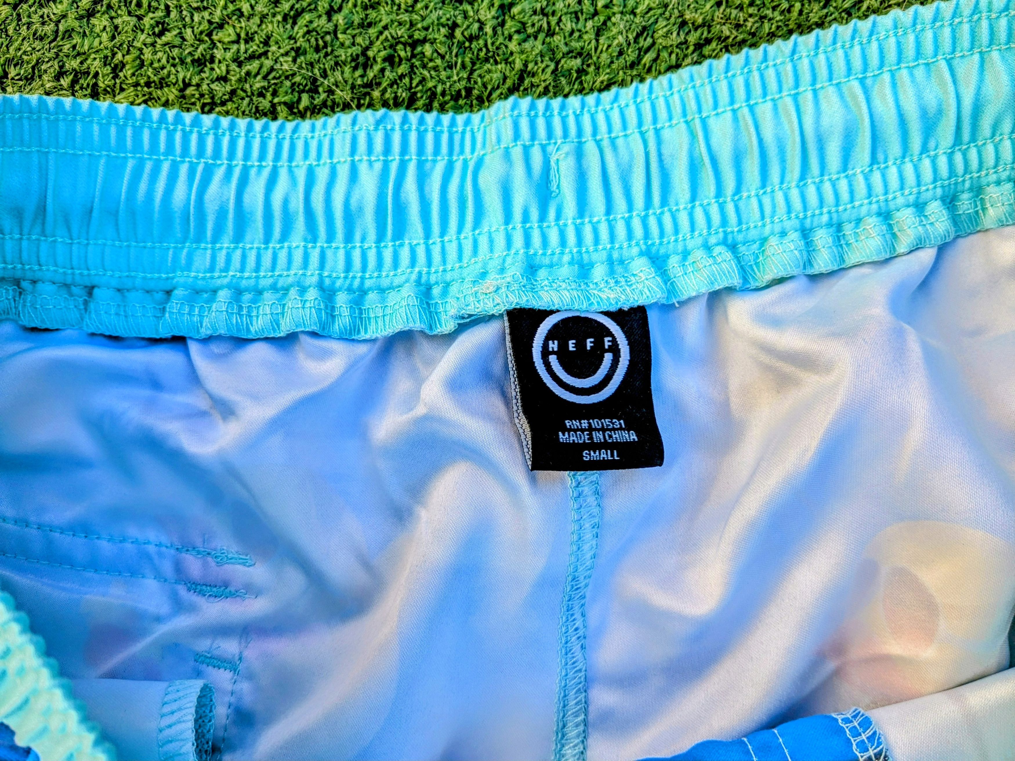 NEFF NEFF Hawaiian Rubber Ducky Drawstring Swim Board Shorts Size US 29 - 4 Thumbnail