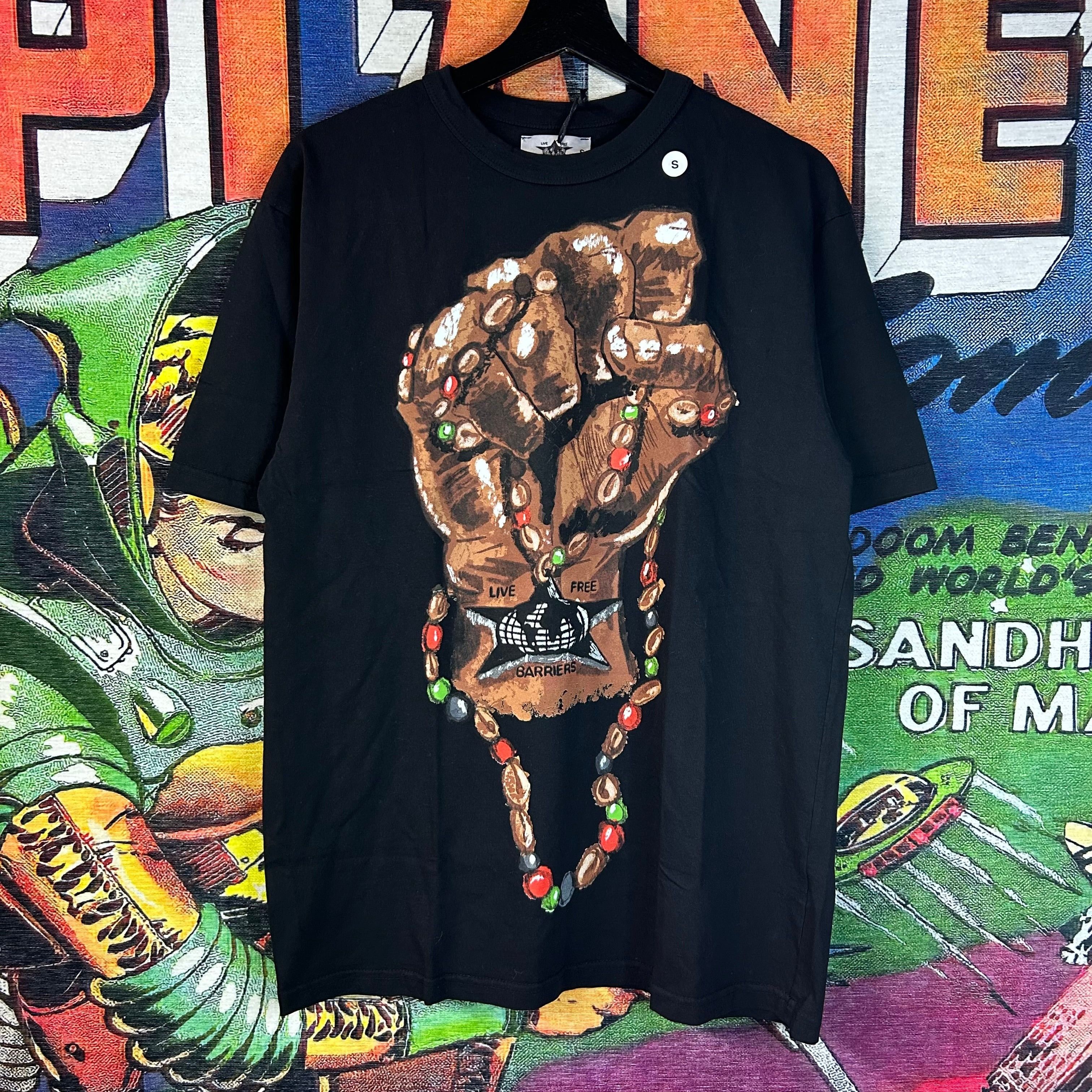 Barriers NWT Barriers Fist Tee Size Small Size US S / EU 44-46 / 1 - 1 Thumbnail