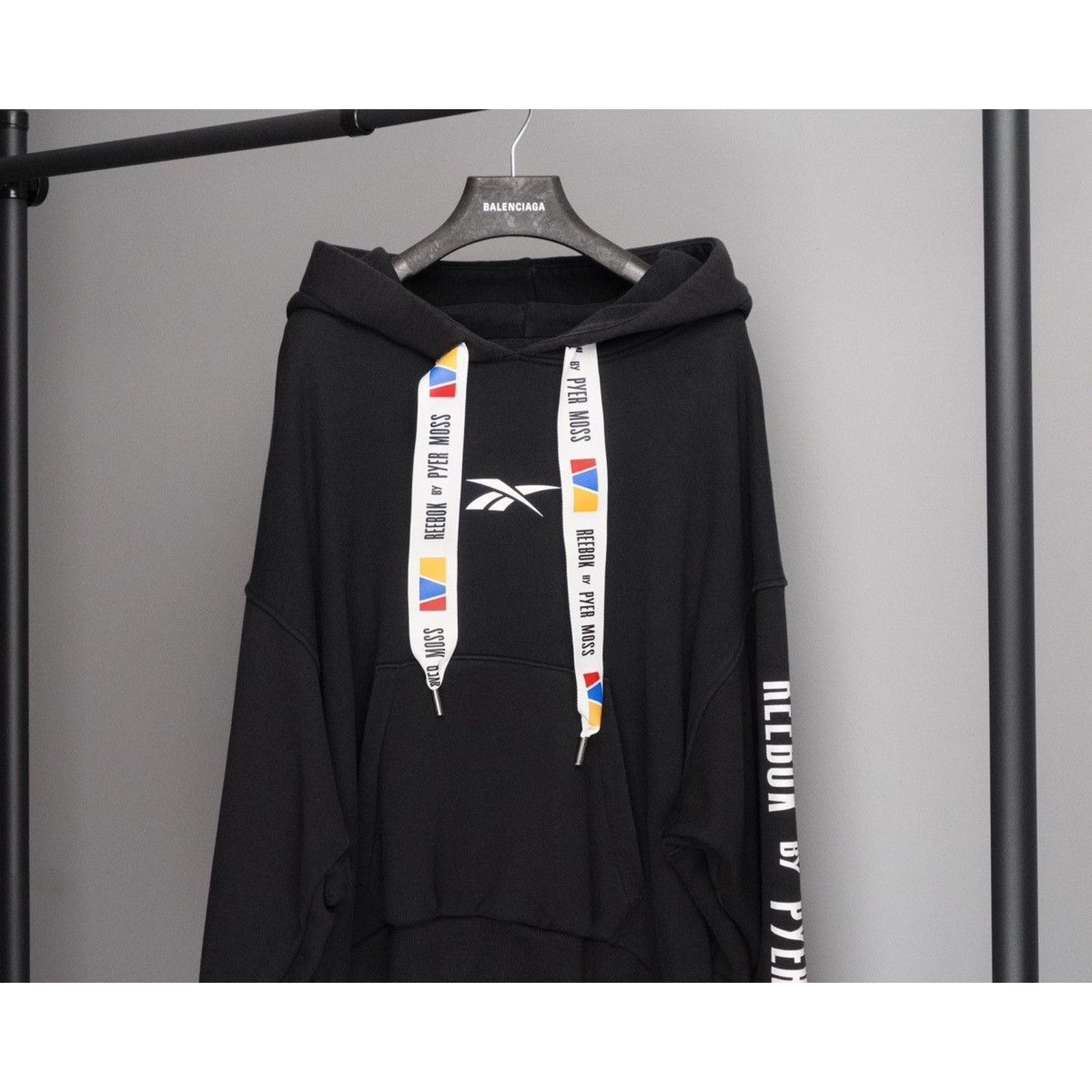 Pyer Moss × Reebok Reebok pyer moss limited oversized black sweatshirt hoodie Size US M / EU 48-50 / 2 - 2 Thumbnail