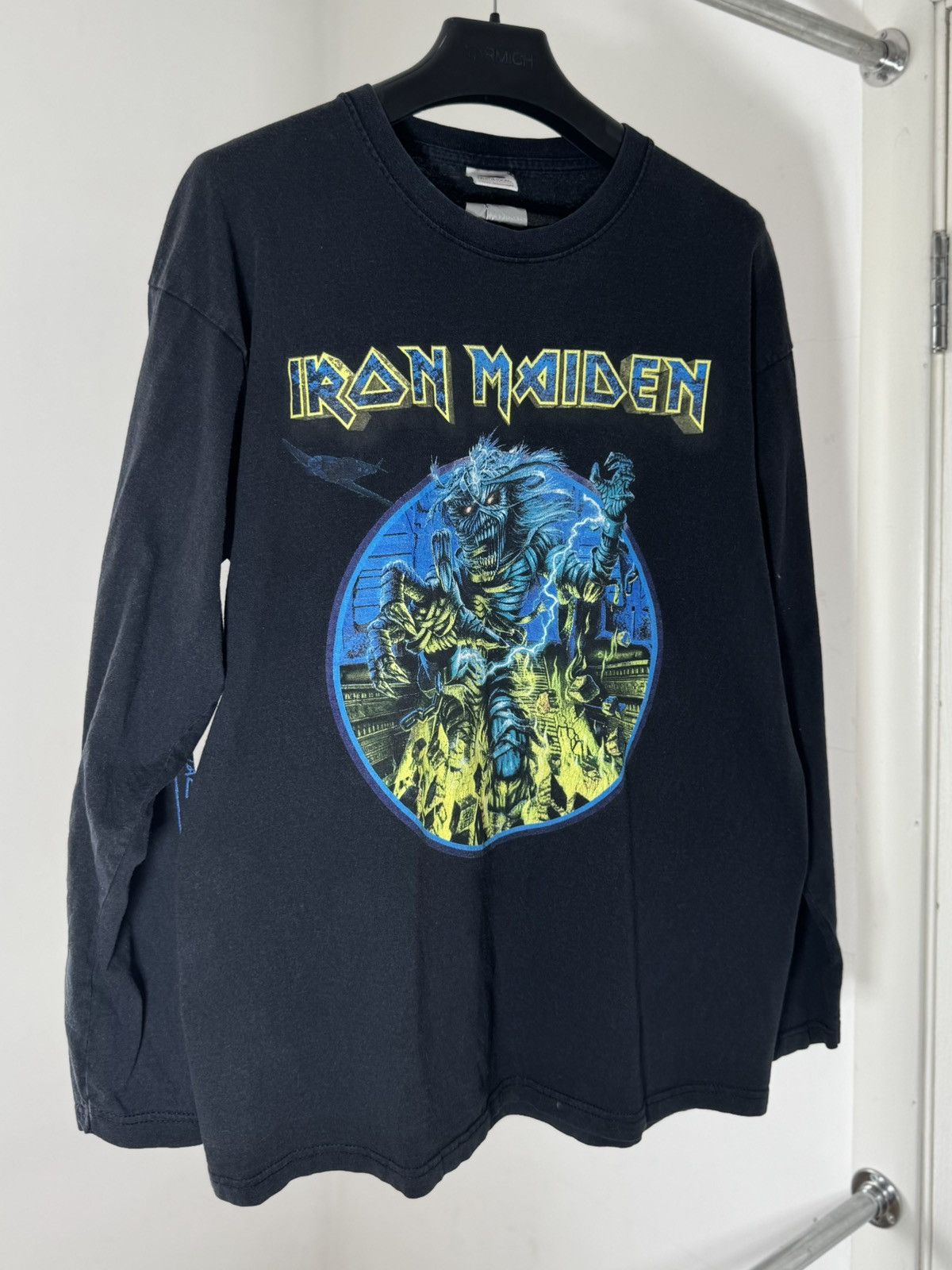 Iron Maiden Vintage 2008 IRON MAIDEN Printed band T Shirt Size US L / EU 52-54 / 3 - 3 Thumbnail