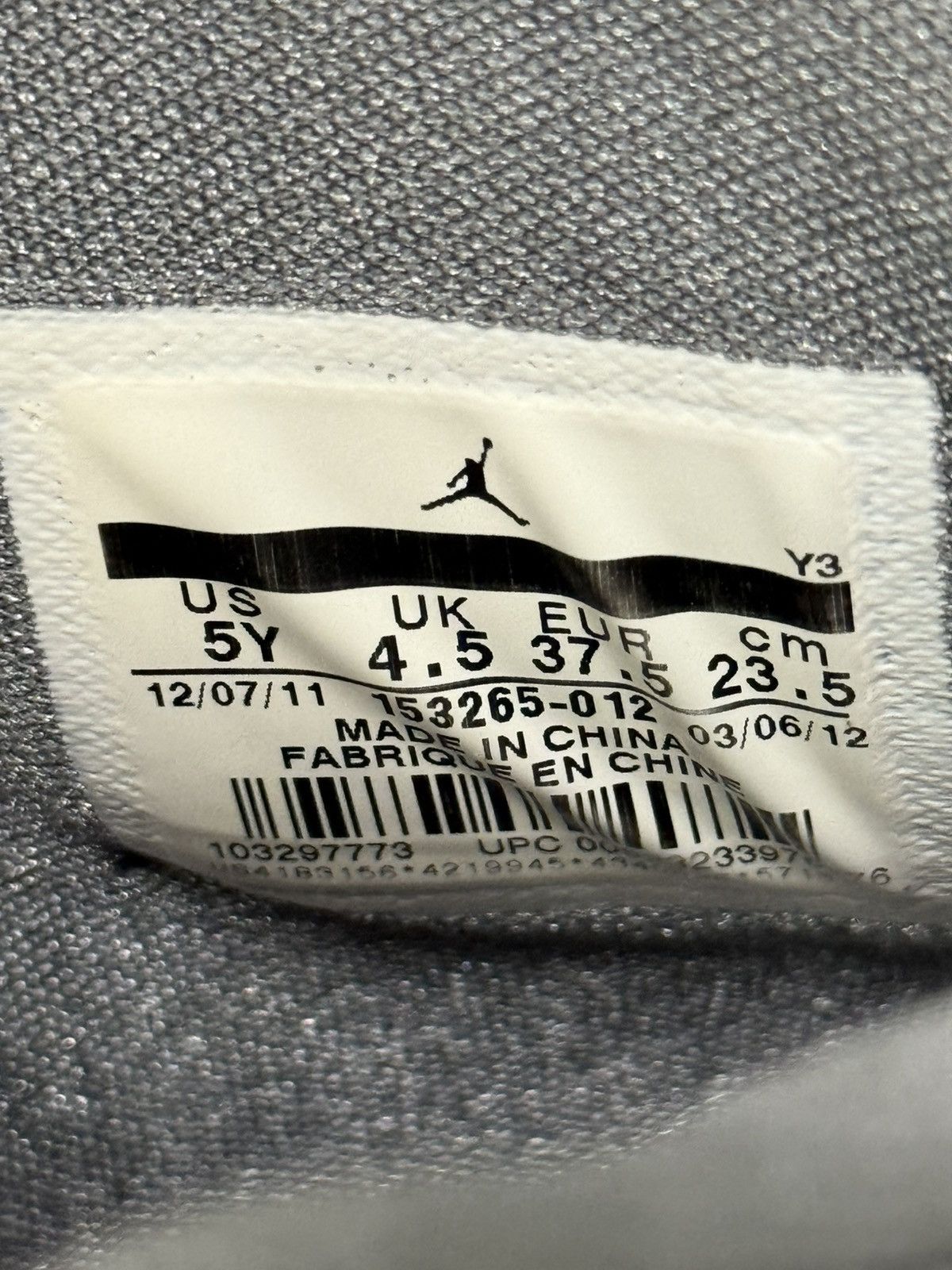 Jordan Brand 2012 Air Jordan 12 Retro Cool Grey GS 153265-012 Size US 5.5 / EU 38 - 6 Thumbnail