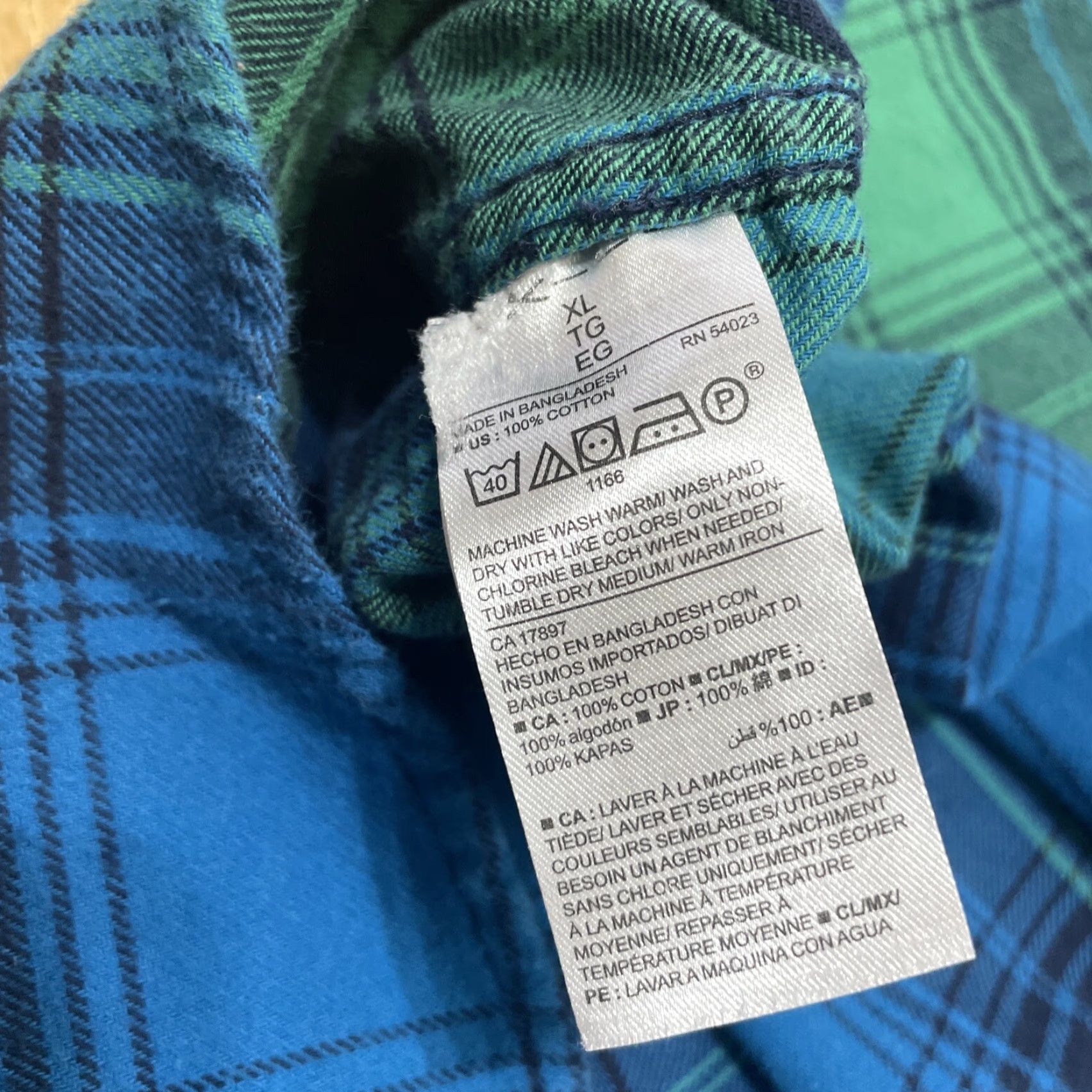 Old Navy OLD NAVY Flannel Shirt Men XL Blue Green Bright Blackwatch Plaid Button-Up Casual Outdoors Critical: Chamois Beach Pilled Size US XL / EU 56 / 4 - 7 Thumbnail