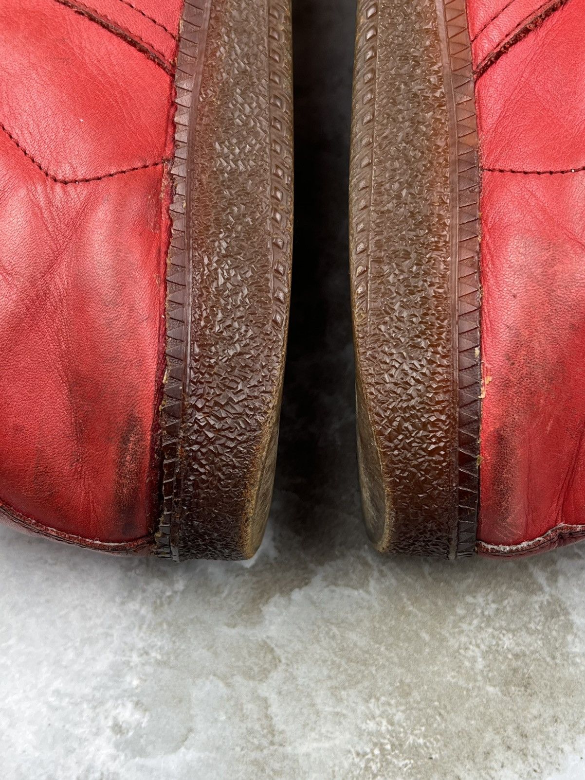 Maison Margiela AW05 Maison Margiela Vintage Red Leather Replica Gats Size US 9.5 / EU 42-43 - 10 Thumbnail